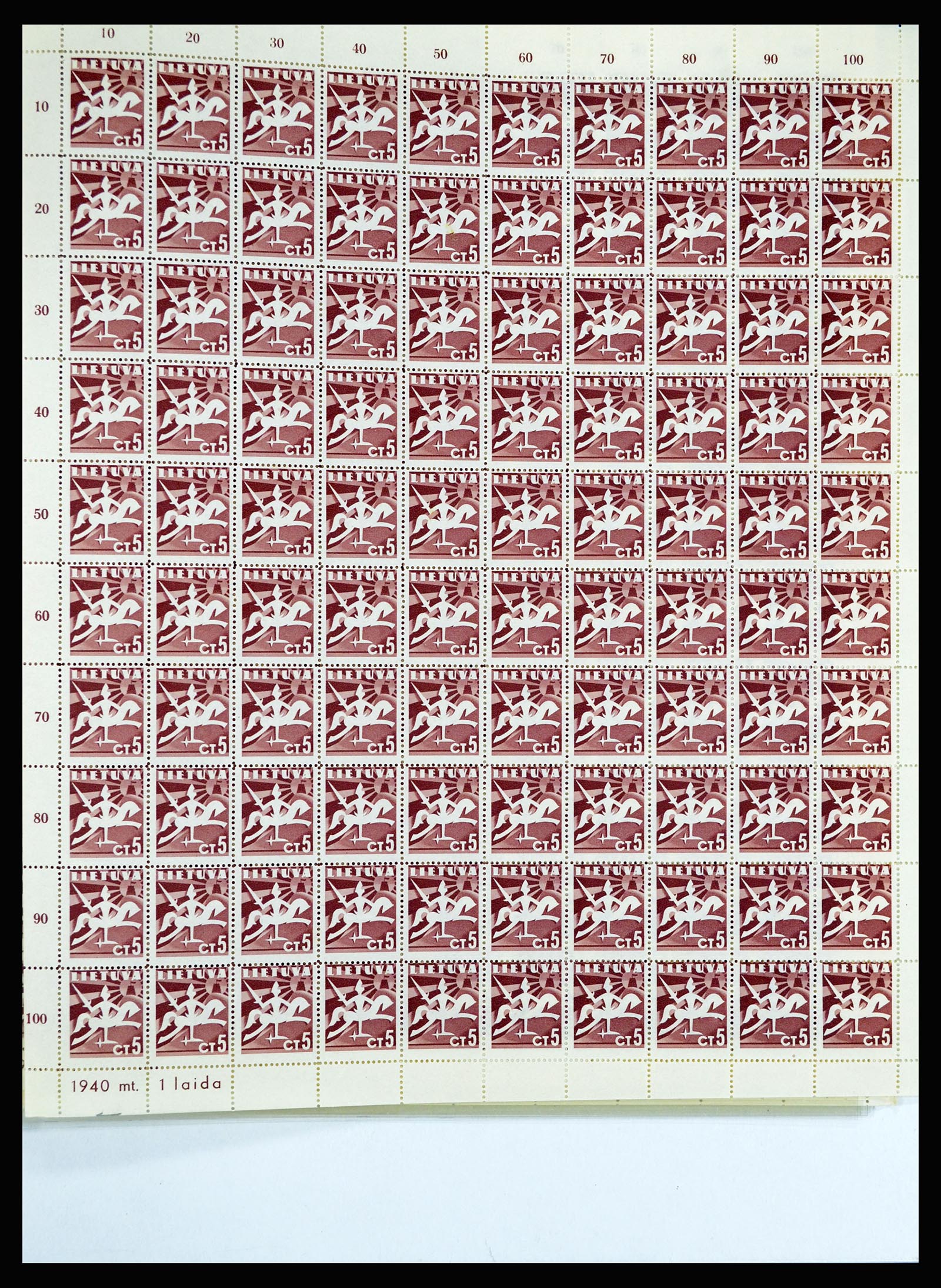 36881 028 - Stamp collection 36881 Baltic States 1919-1940.