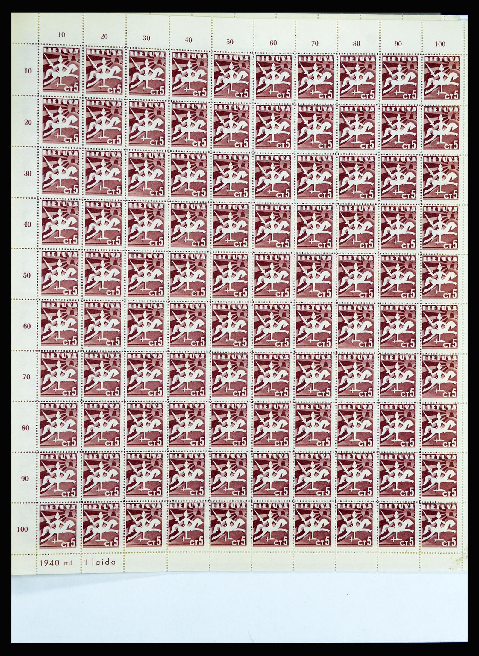 36881 030 - Stamp collection 36881 Baltic States 1919-1940.