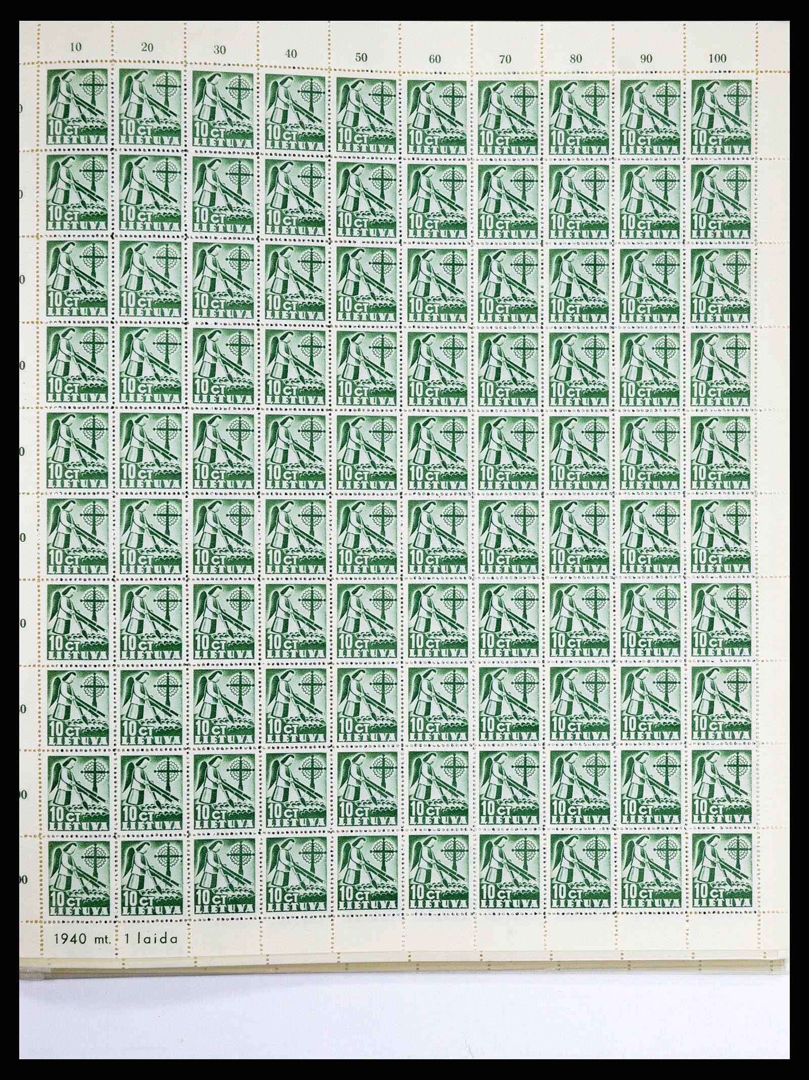 36881 038 - Stamp collection 36881 Baltic States 1919-1940.