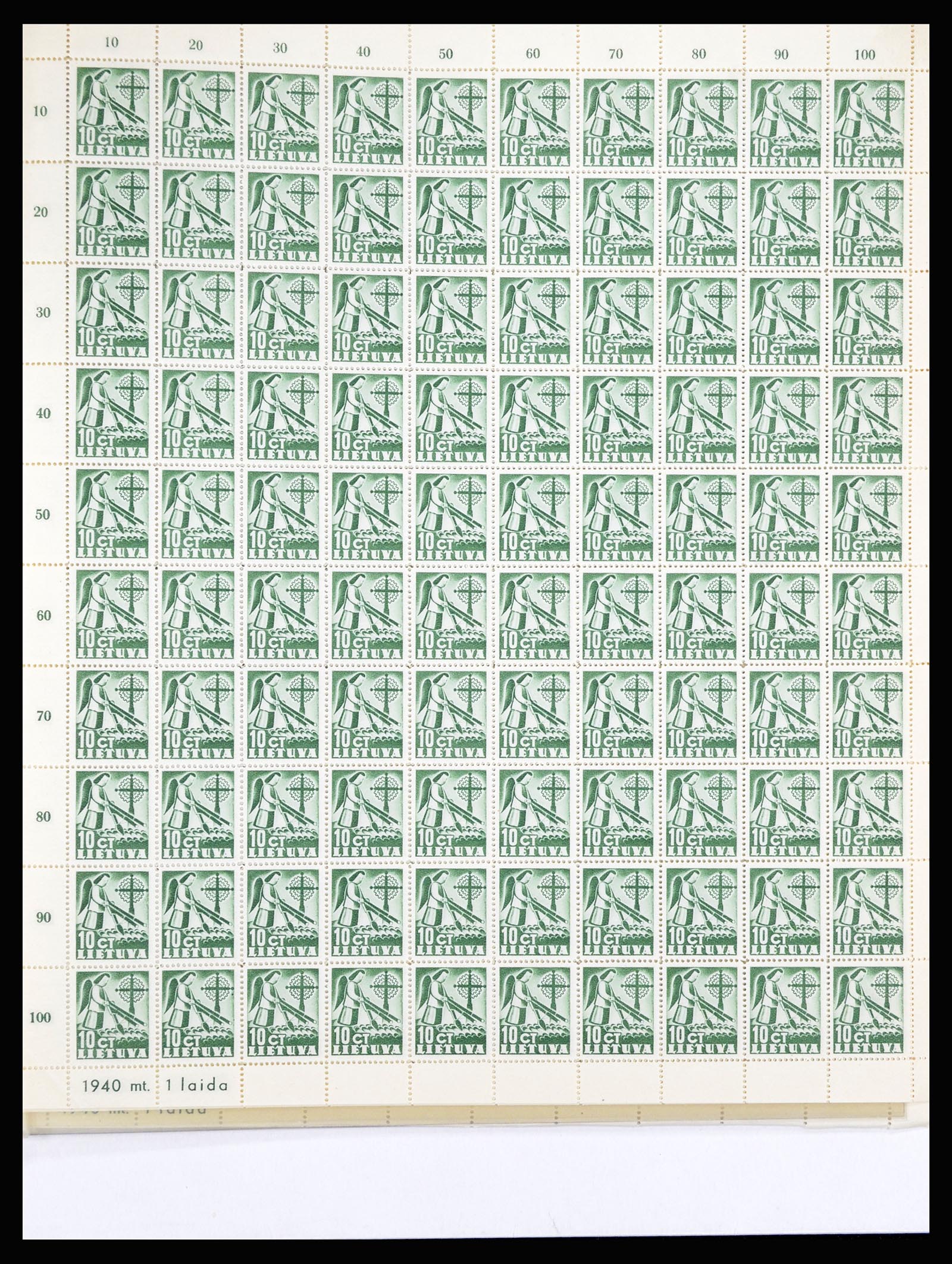 36881 043 - Stamp collection 36881 Baltic States 1919-1940.