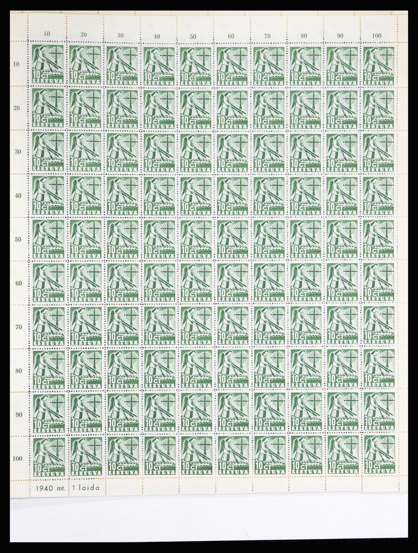 36881 046 - Stamp collection 36881 Baltic States 1919-1940.