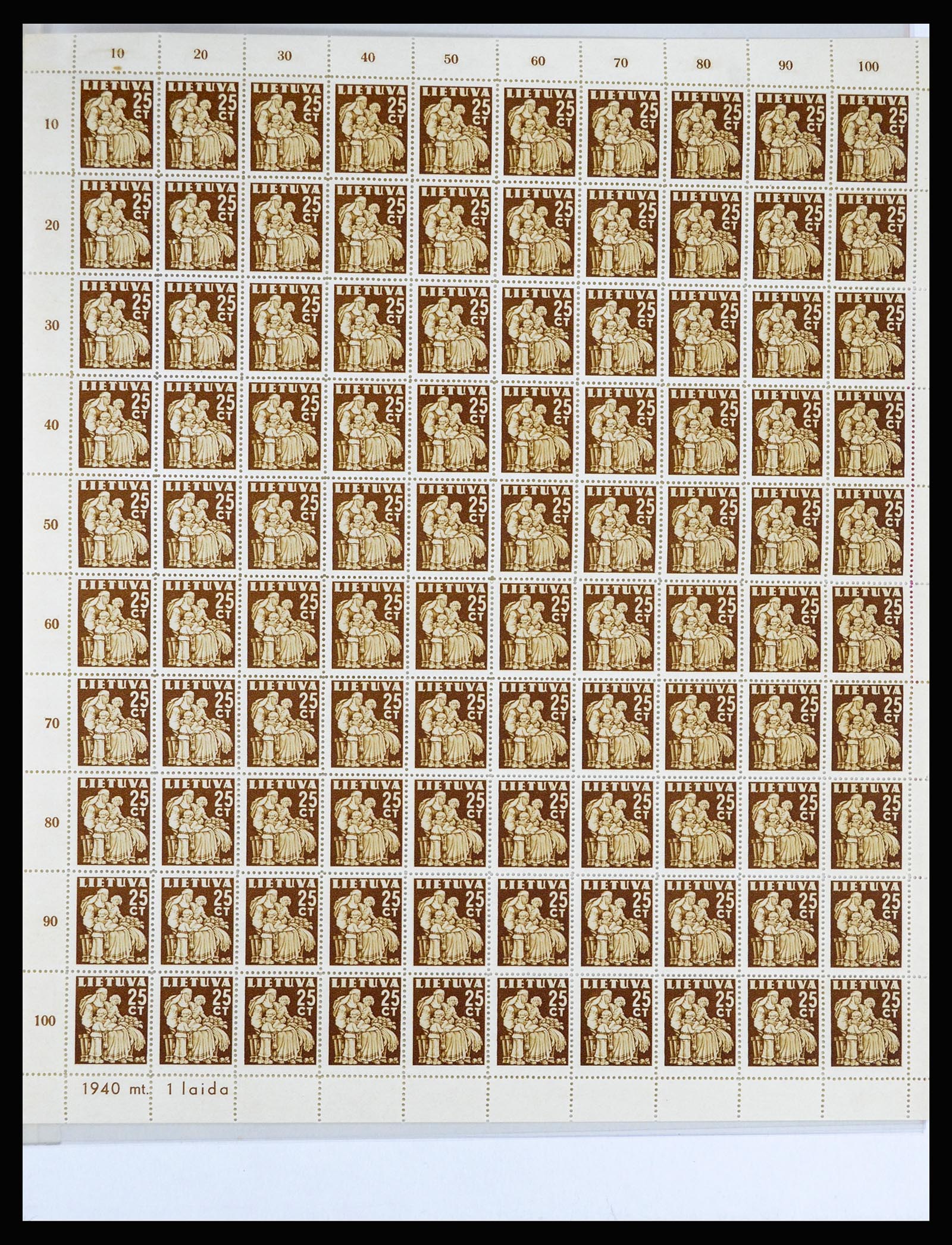 36881 059 - Stamp collection 36881 Baltic States 1919-1940.