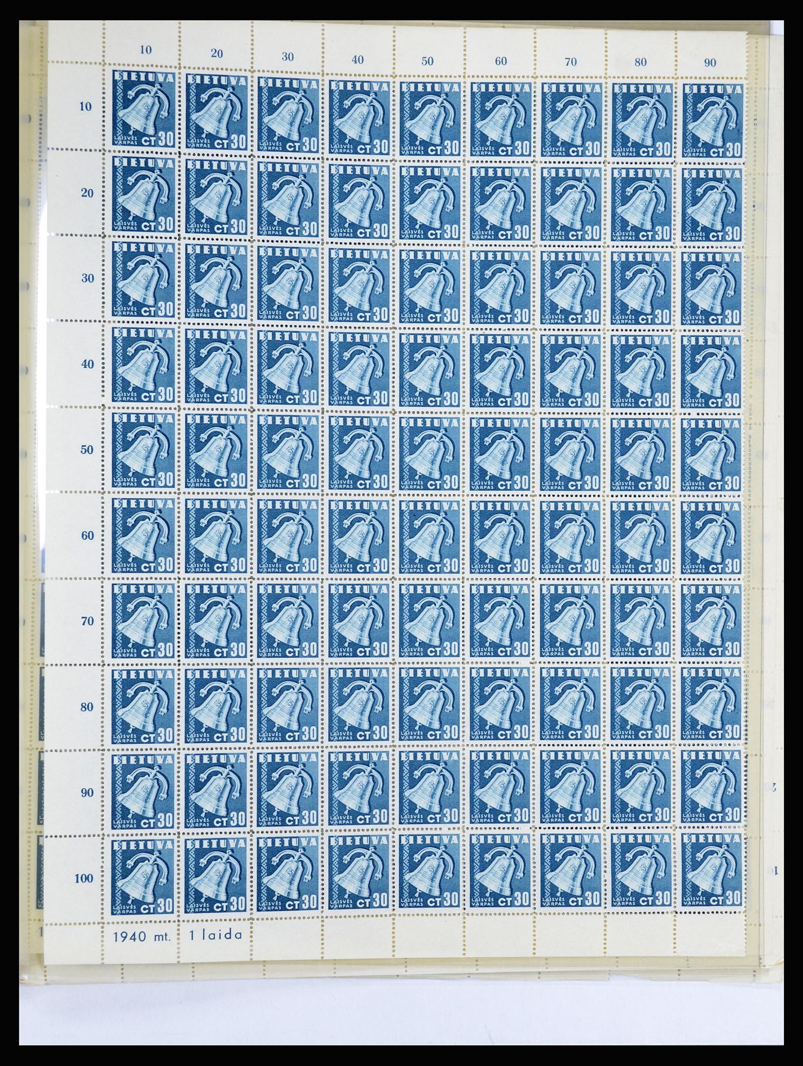 36881 063 - Stamp collection 36881 Baltic States 1919-1940.