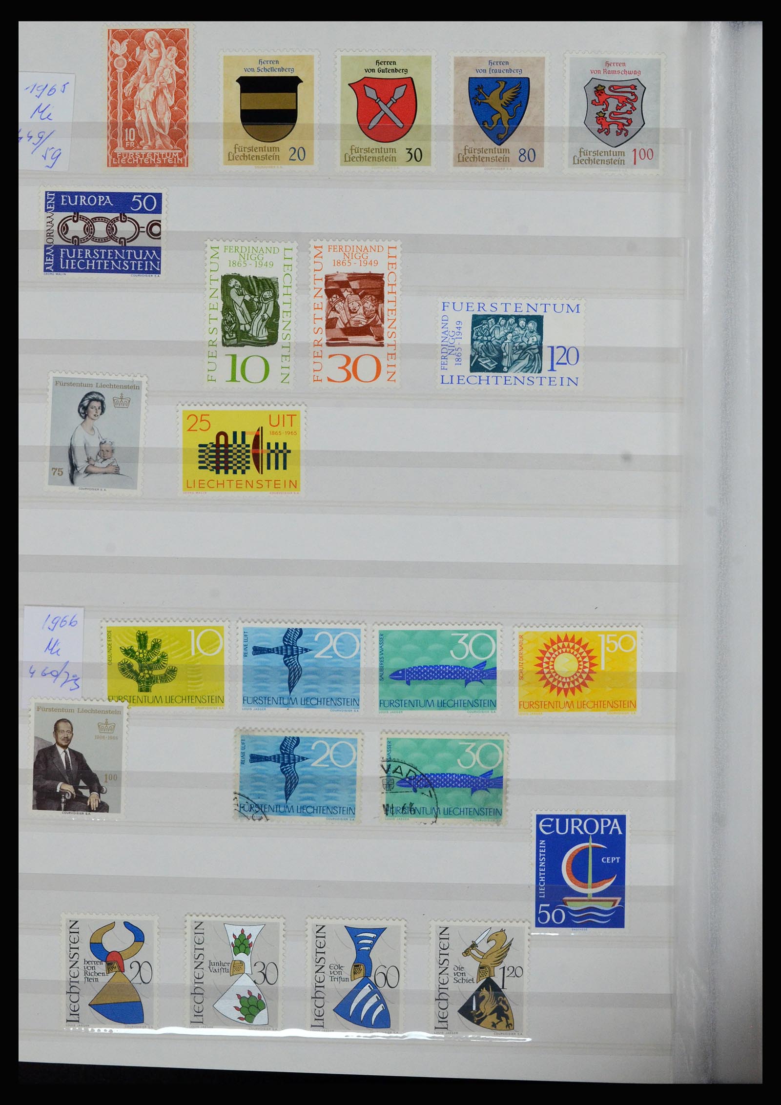 36899 015 - Postzegelverzameling 36899 Liechtenstein 1930-2005.