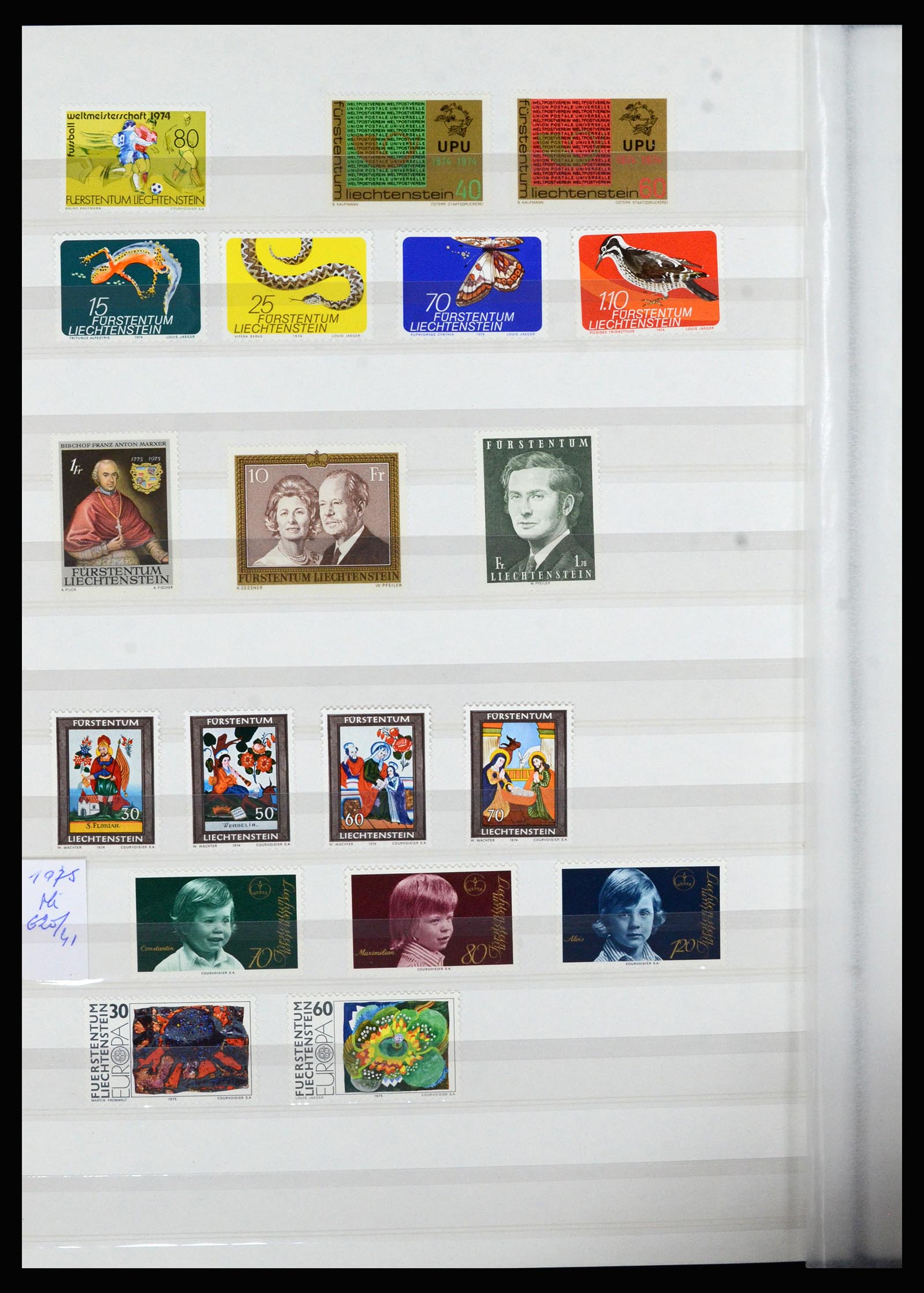 36899 025 - Postzegelverzameling 36899 Liechtenstein 1930-2005.