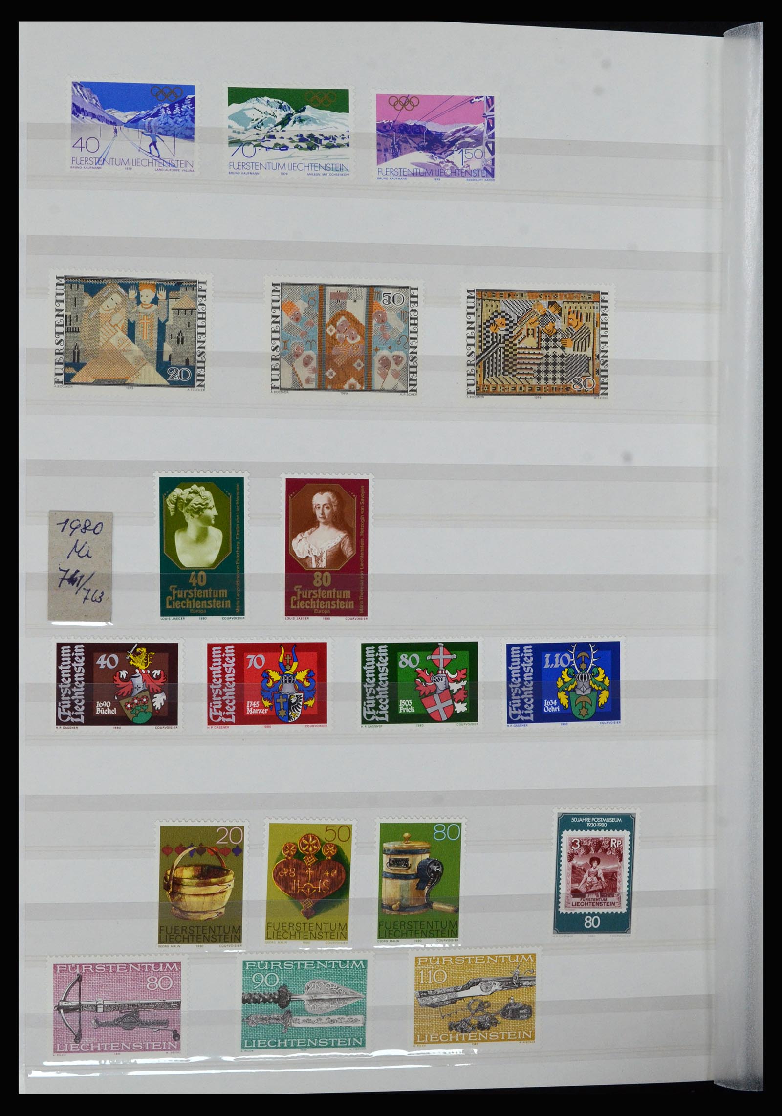 36899 031 - Postzegelverzameling 36899 Liechtenstein 1930-2005.