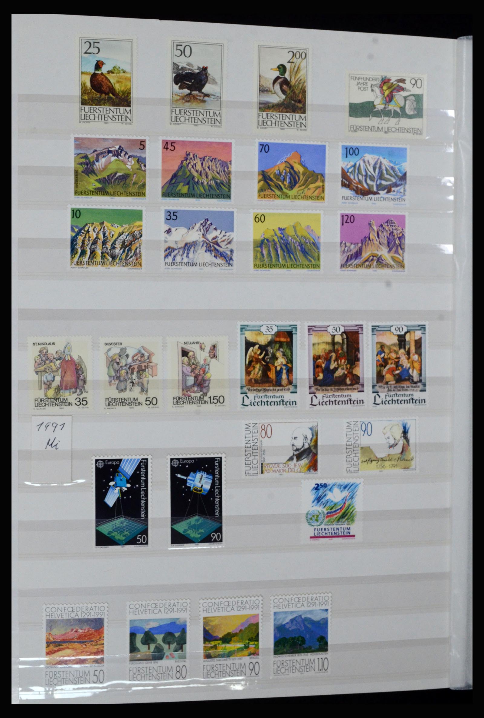 36899 043 - Postzegelverzameling 36899 Liechtenstein 1930-2005.