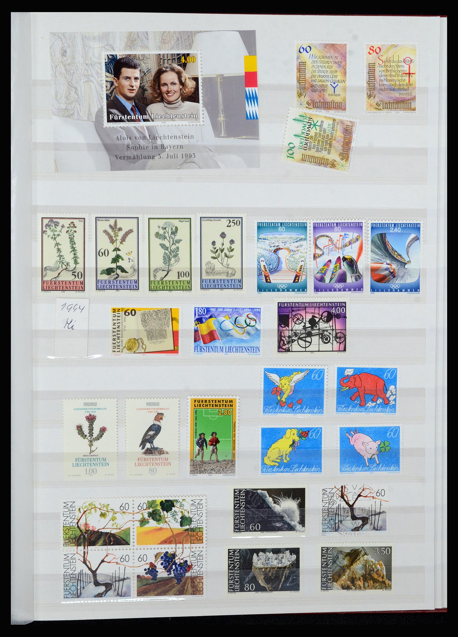 36899 046 - Postzegelverzameling 36899 Liechtenstein 1930-2005.