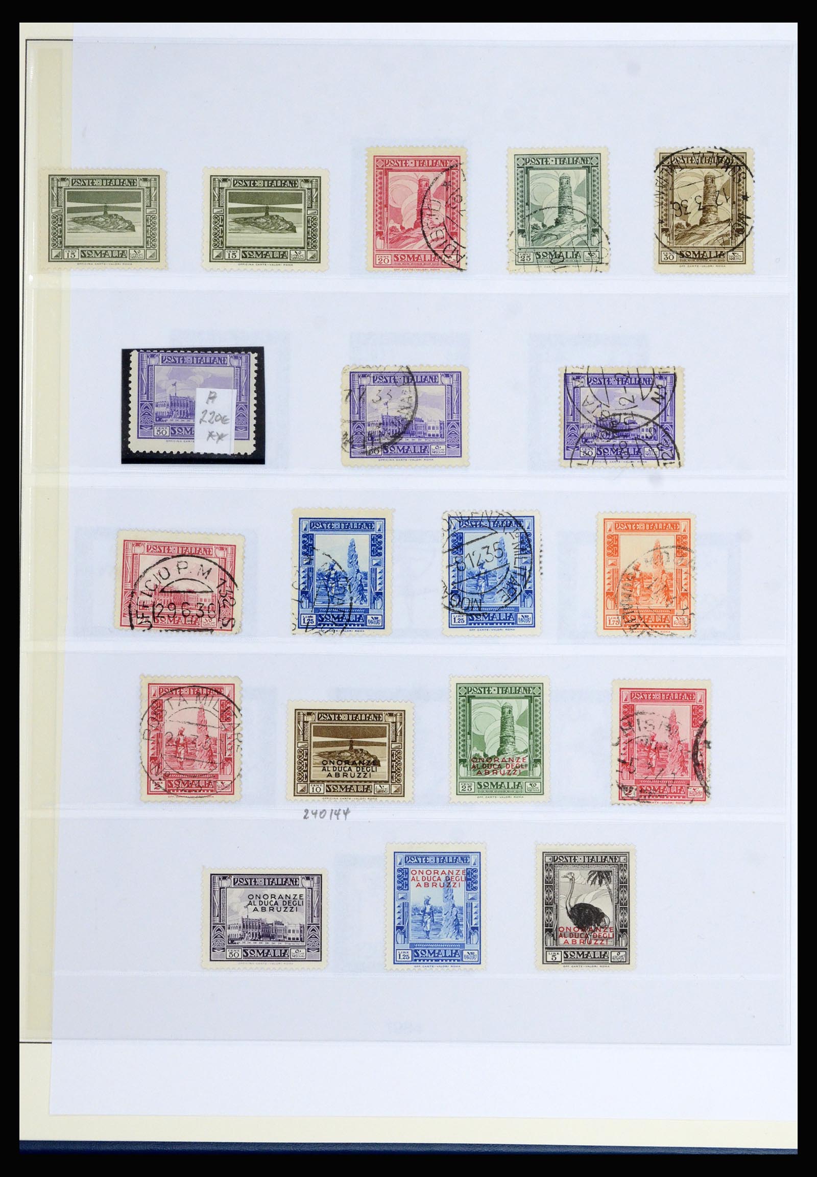 36902 021 - Stamp collection 36902 Italian colonies and territories 1893-1948.