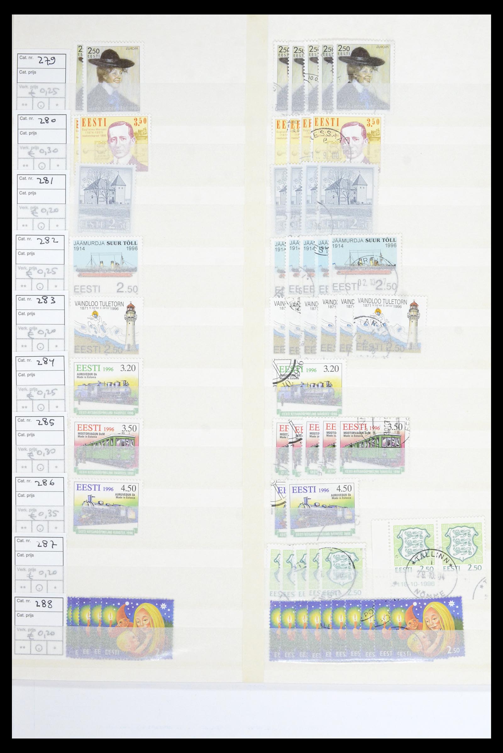 36904 015 - Postzegelverzameling 36904 Estland en Litouwen 1990-2008.