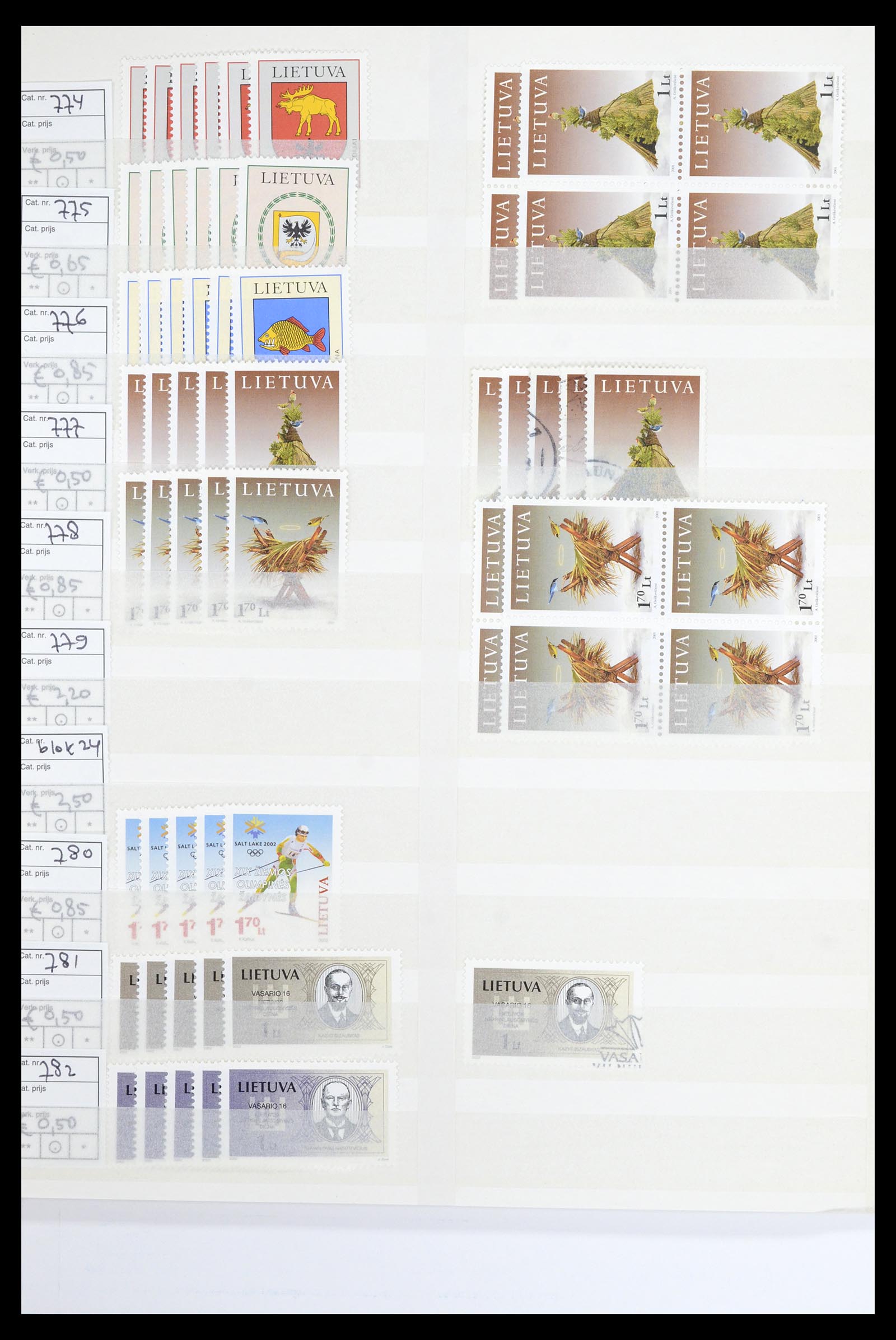 36904 101 - Stamp collection 36904 Estonia and Lithuania 1990-2008.