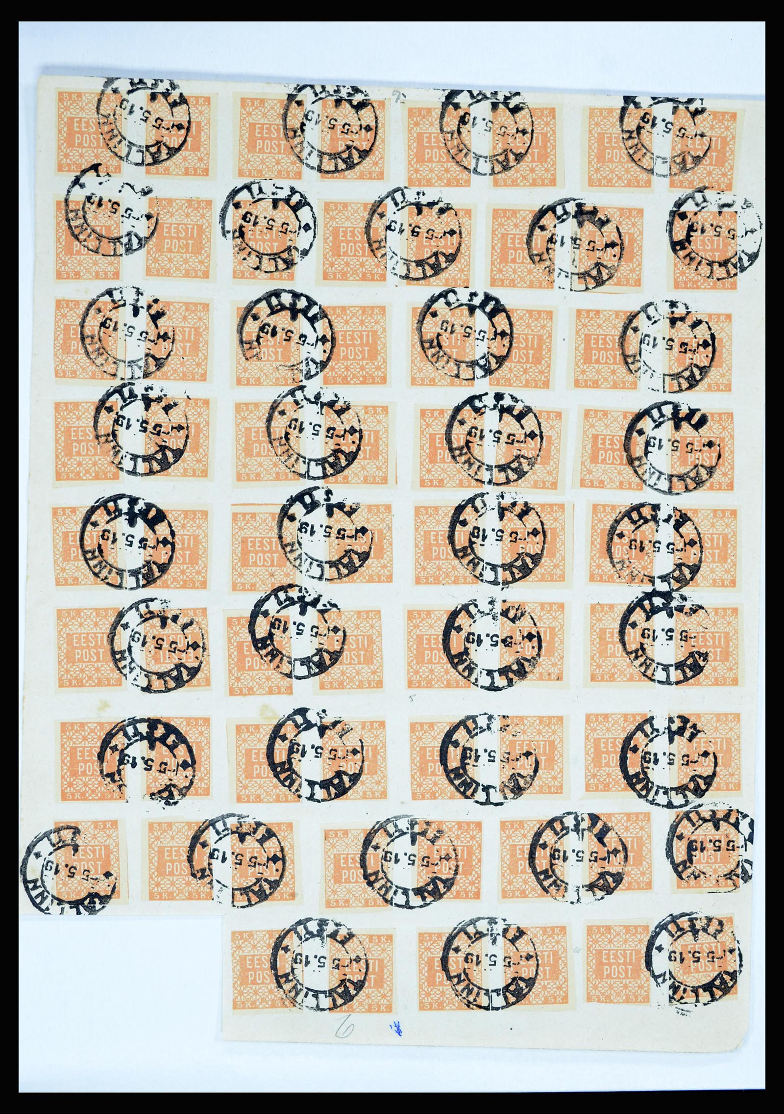 36922 002 - Postzegelverzameling 36922 Estland stempels 1918-1920.