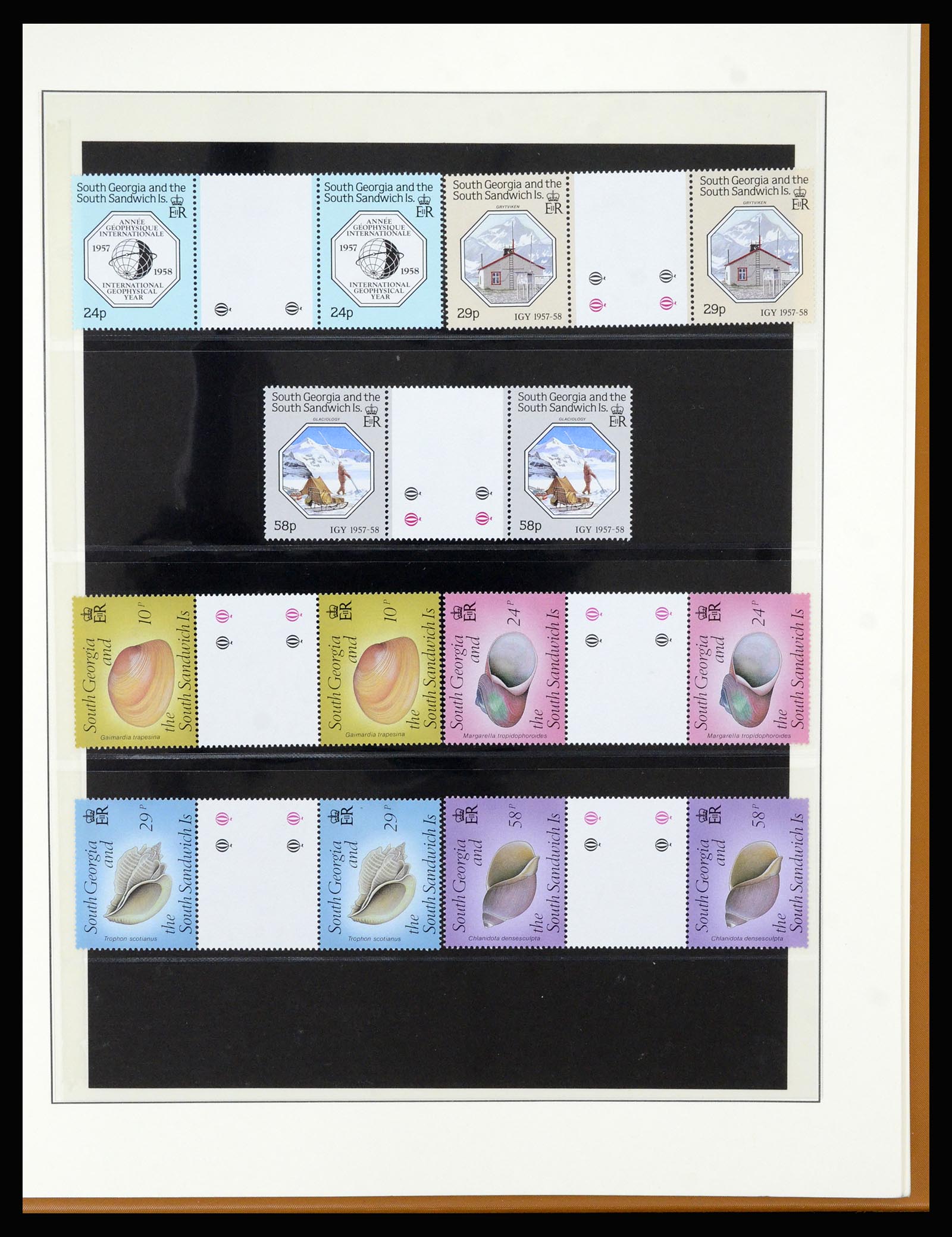 36929 033 - Postzegelverzameling 36929 Falkland Islands dependencies 1944-1997.