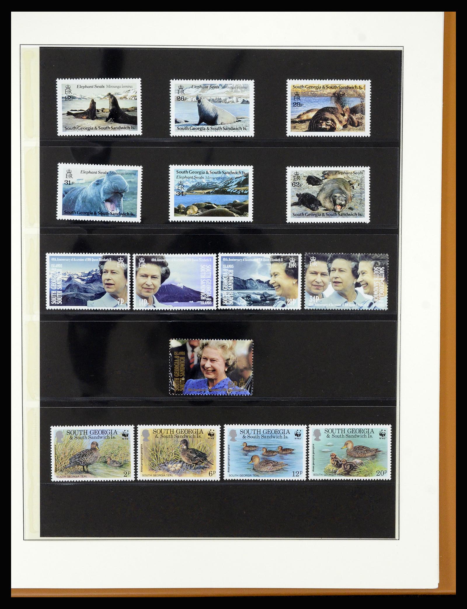 36929 038 - Postzegelverzameling 36929 Falkland Islands dependencies 1944-1997.