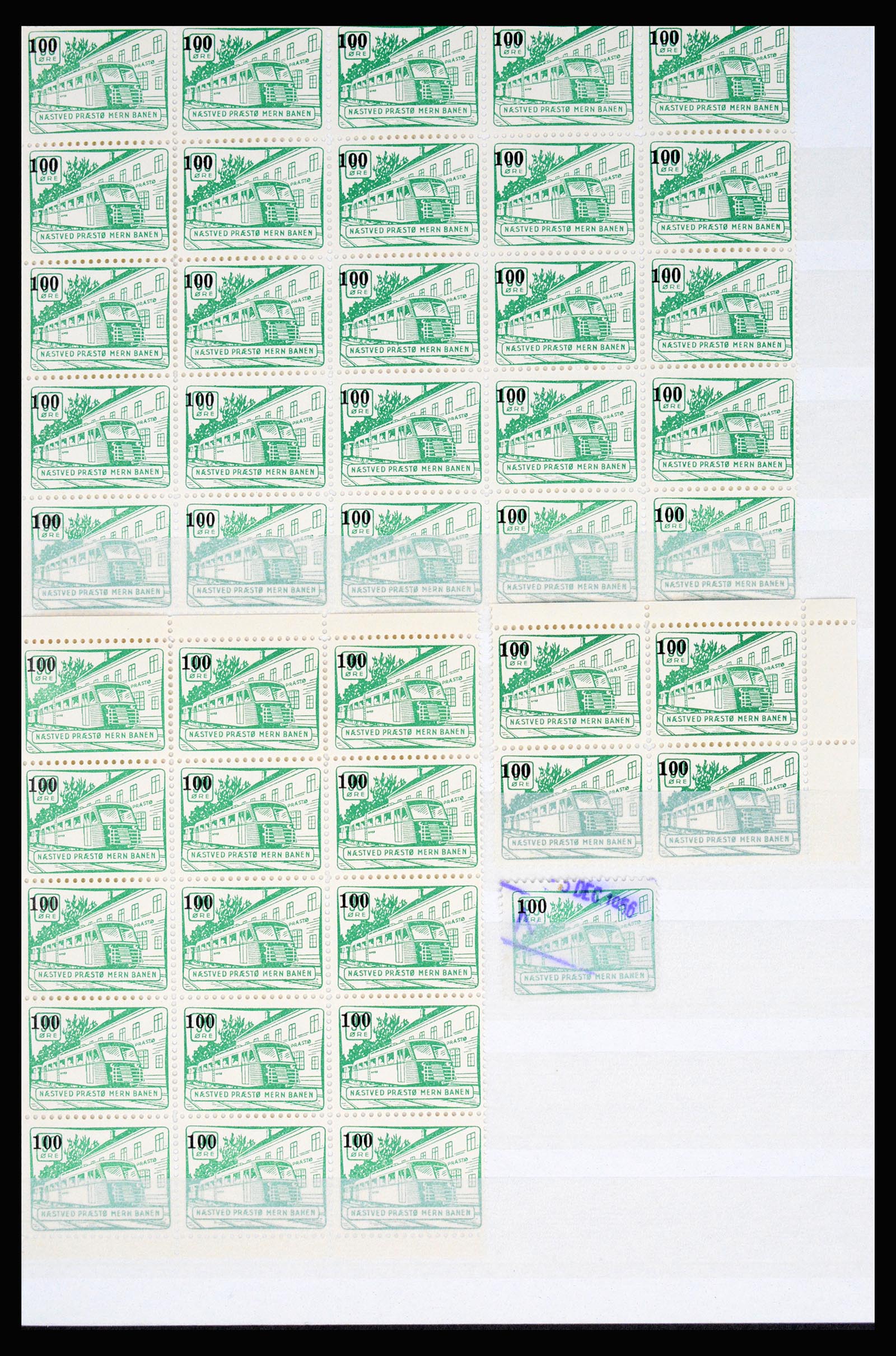 36982 092 - Postzegelverzameling 36982 Denemarken spoorwegzegels.
