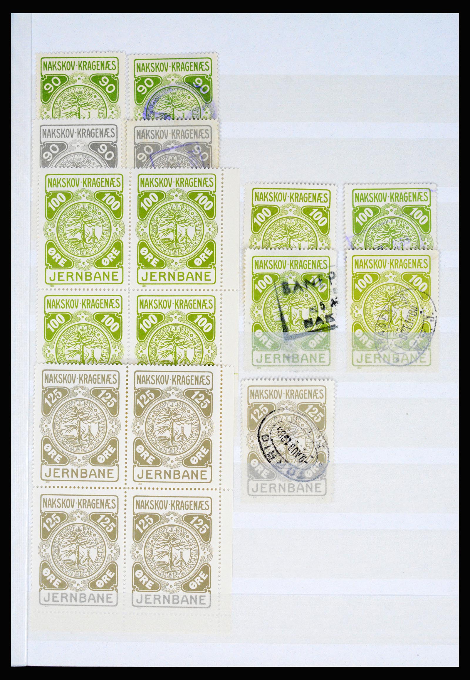 36982 098 - Postzegelverzameling 36982 Denemarken spoorwegzegels.