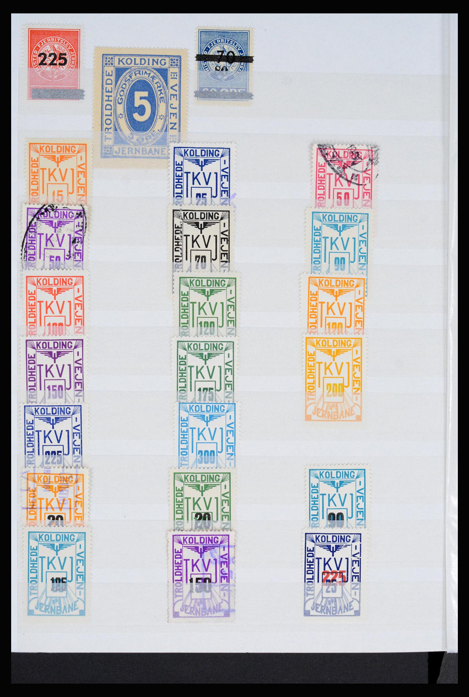 36982 131 - Postzegelverzameling 36982 Denemarken spoorwegzegels.