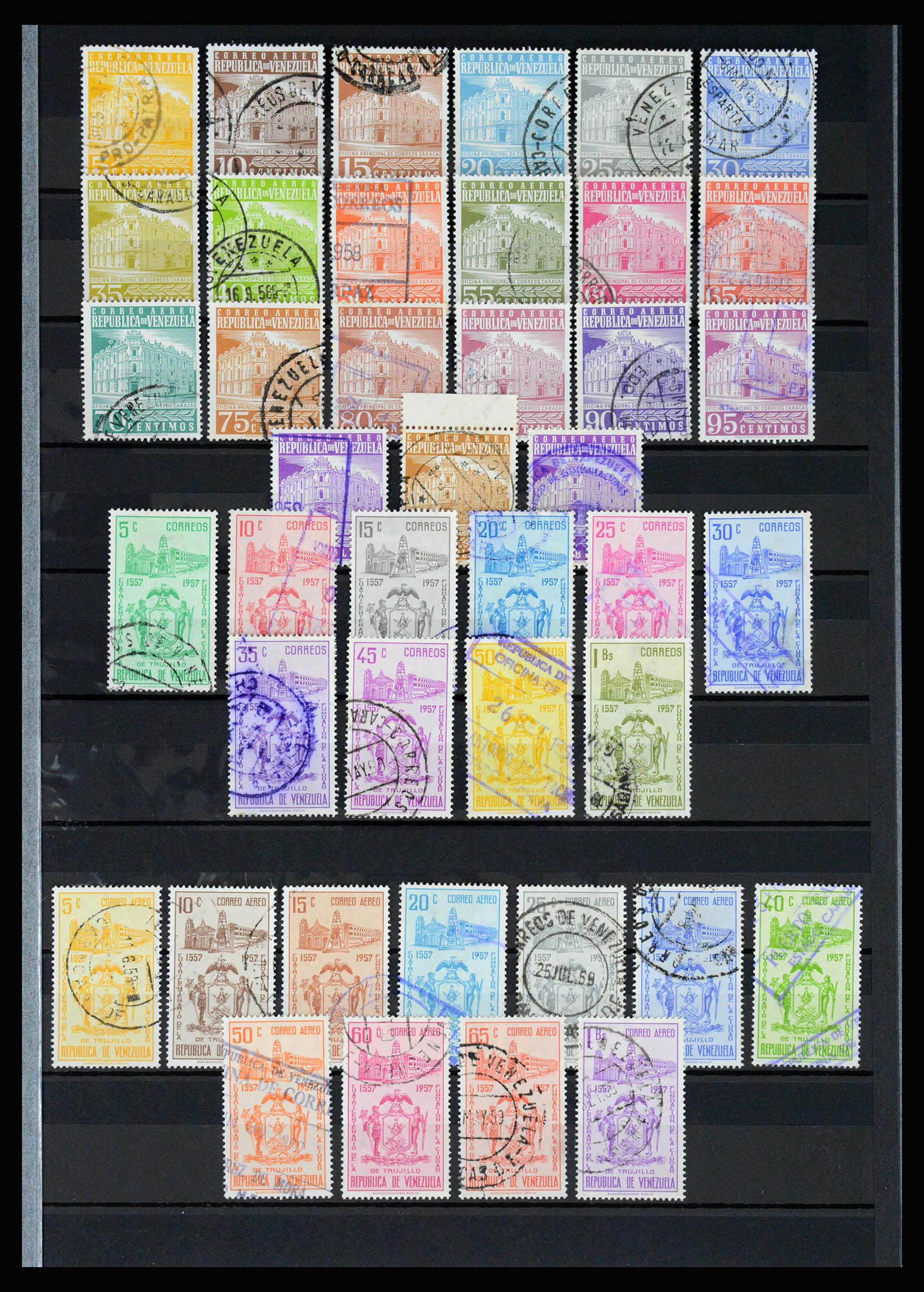 36987 026 - Postzegelverzameling 36987 Venezuela 1860-1995.