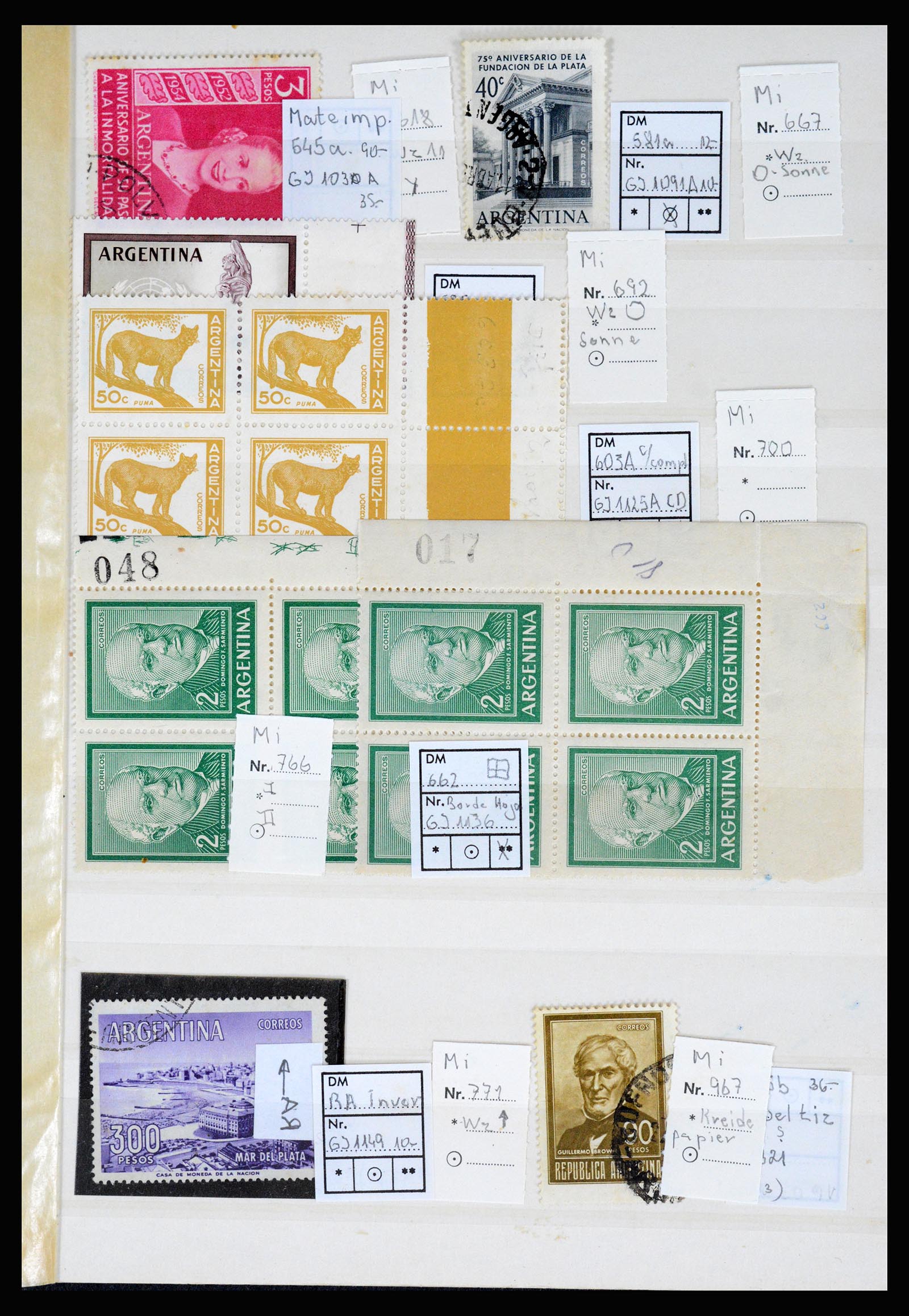 36997 013 - Postzegelverzameling 36997 Argentinië 1858-1998.