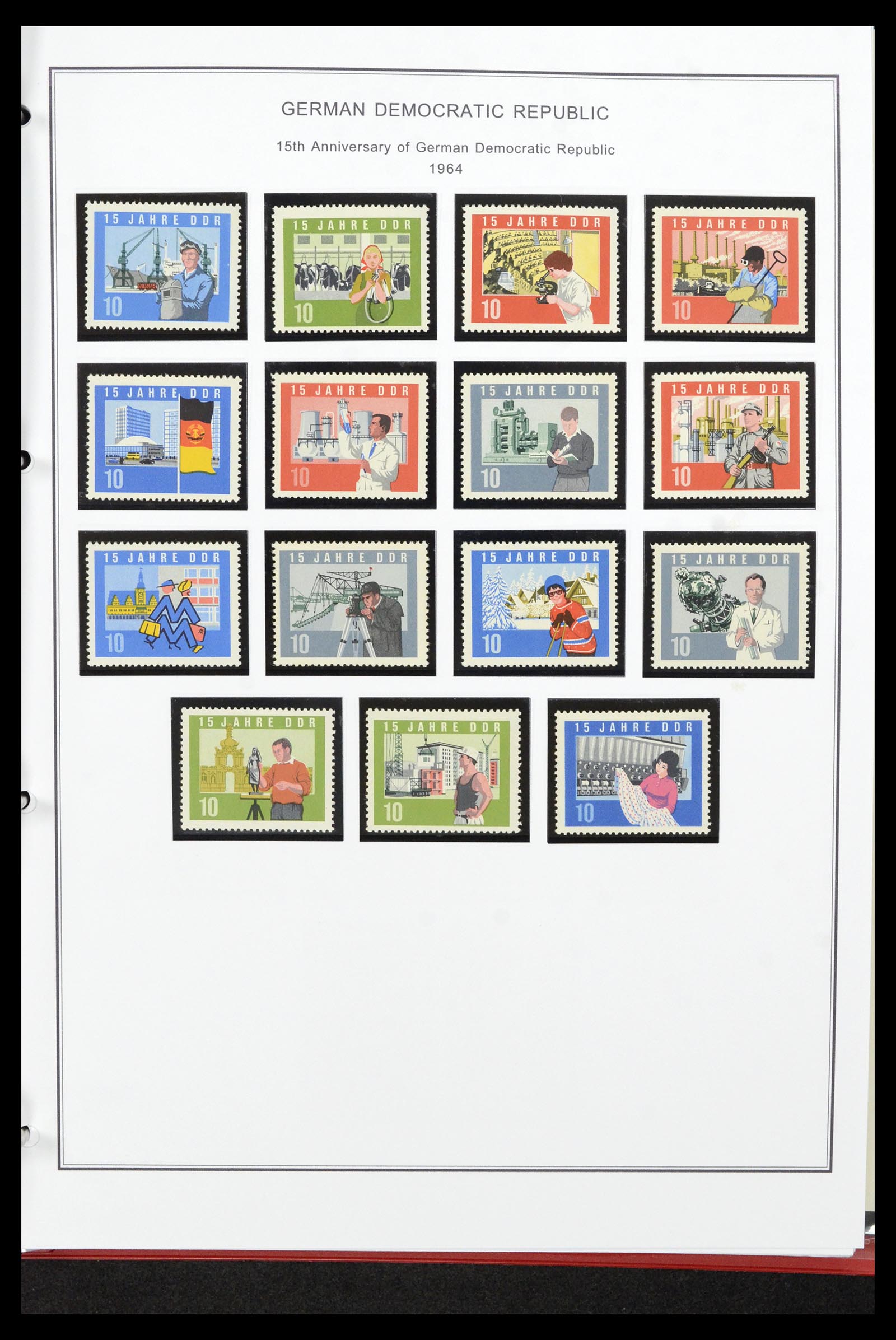 36998 061 - Postzegelverzameling 36998 DDR 1949-1990.