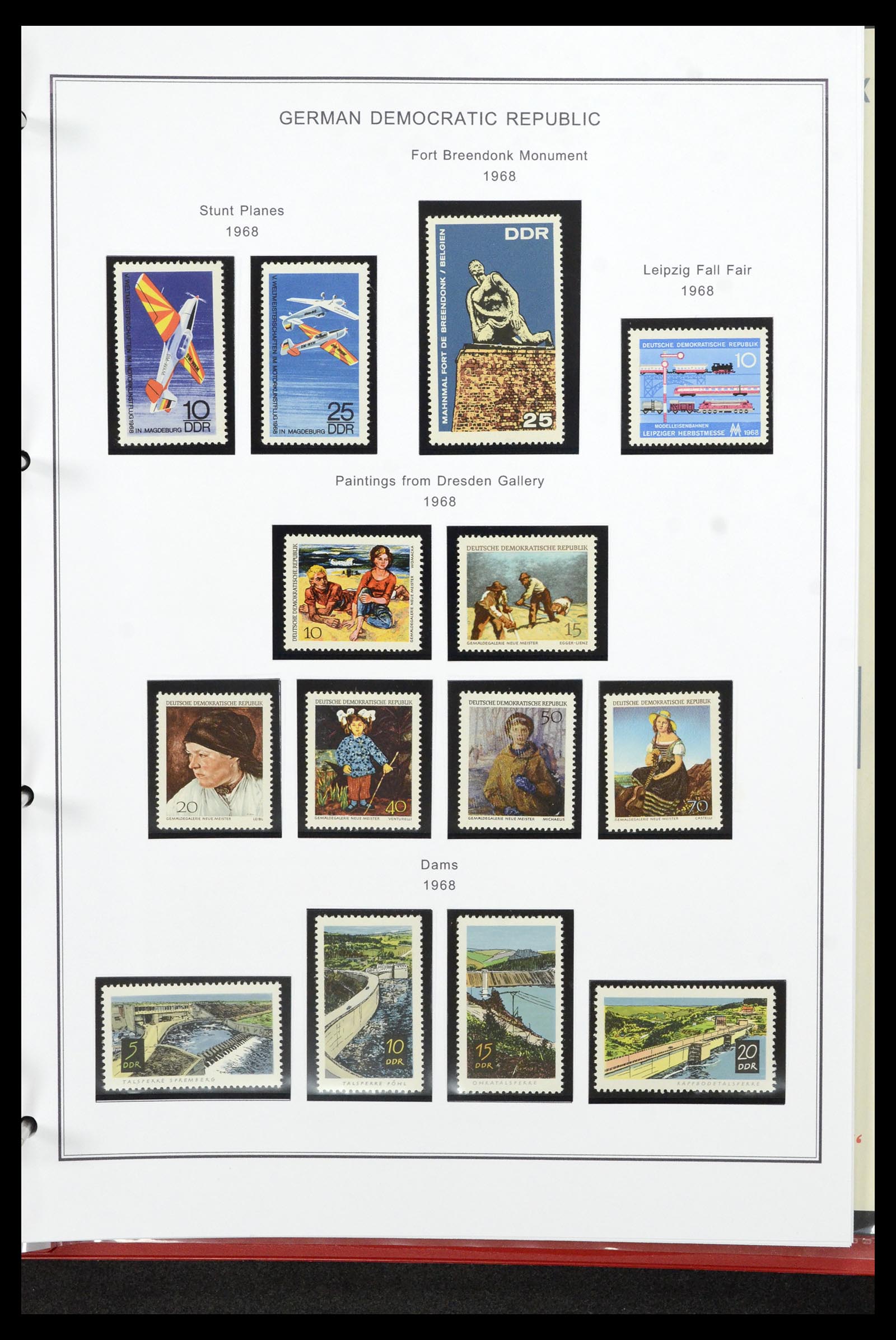 36998 093 - Postzegelverzameling 36998 DDR 1949-1990.