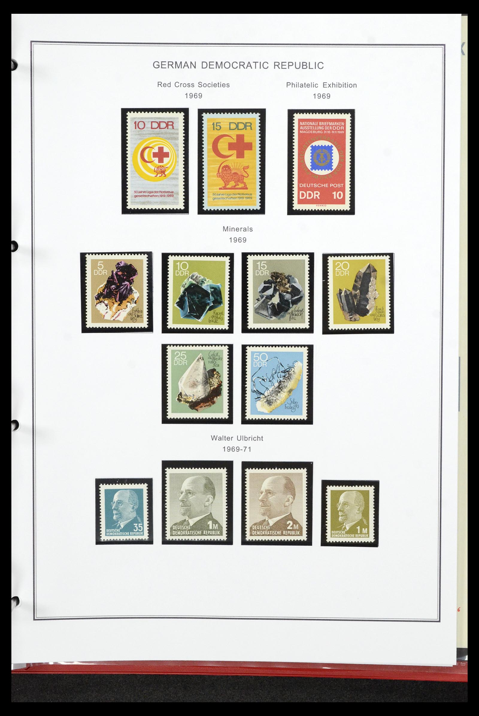 36998 100 - Postzegelverzameling 36998 DDR 1949-1990.