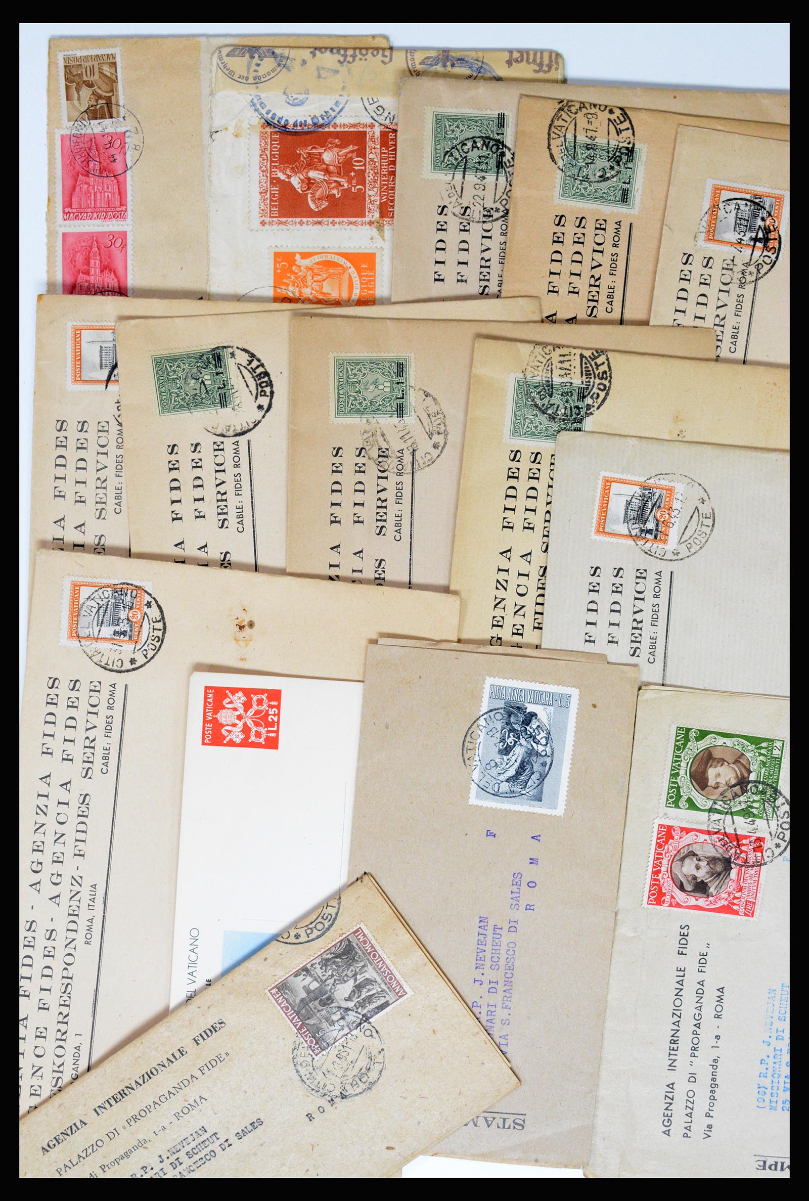 37002 007 - Postzegelverzameling 37002 Wereld brieven 1920-1960
