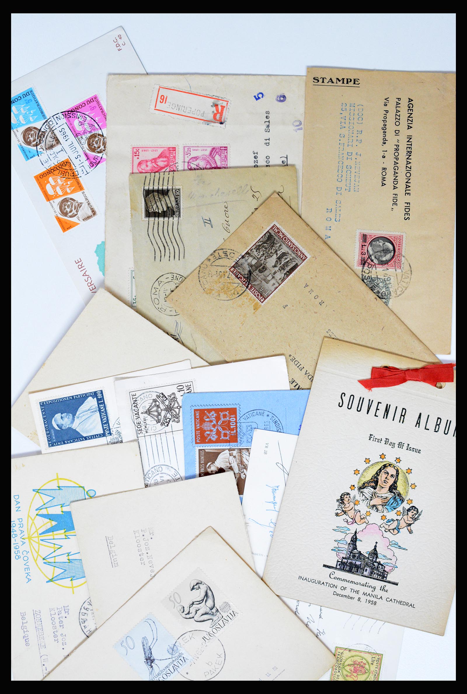 37002 008 - Postzegelverzameling 37002 Wereld brieven 1920-1960