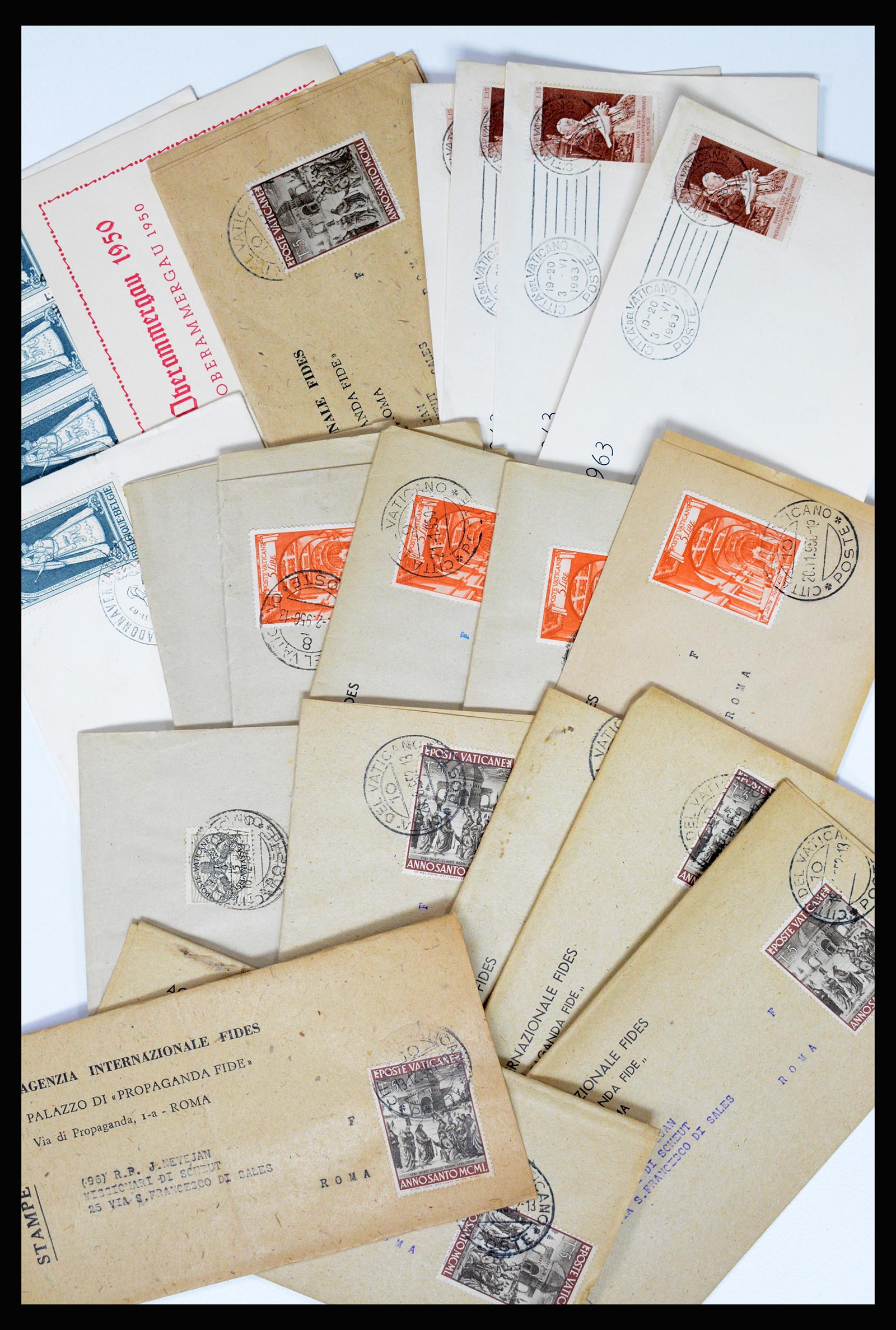 37002 013 - Postzegelverzameling 37002 Wereld brieven 1920-1960