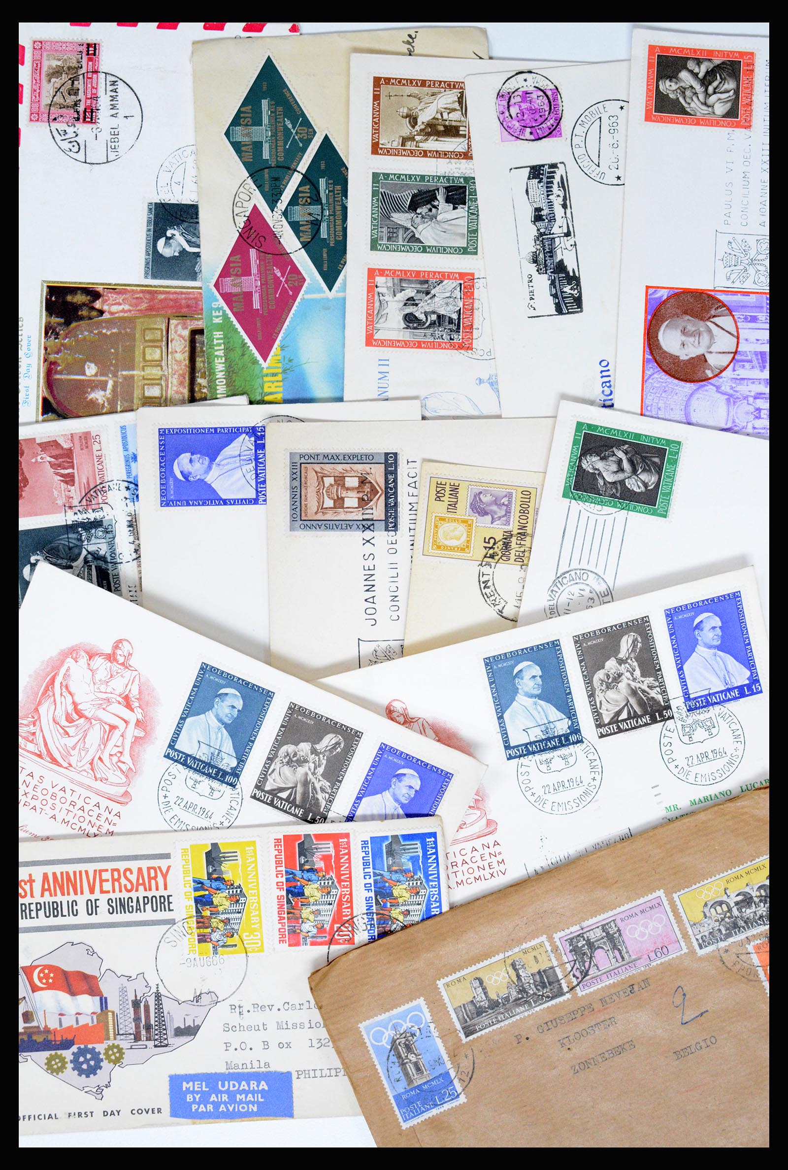 37002 025 - Postzegelverzameling 37002 Wereld brieven 1920-1960