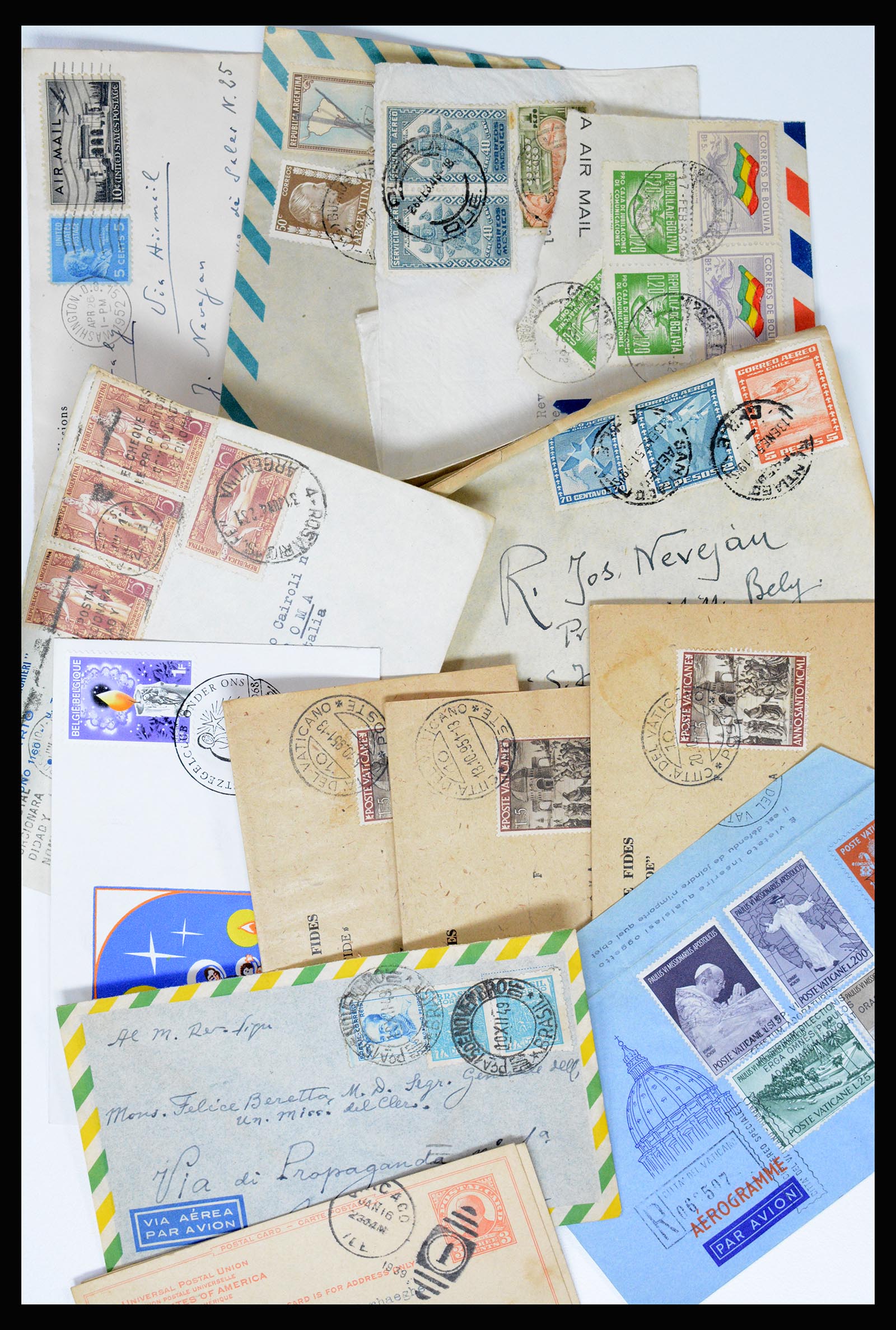 37002 029 - Postzegelverzameling 37002 Wereld brieven 1920-1960