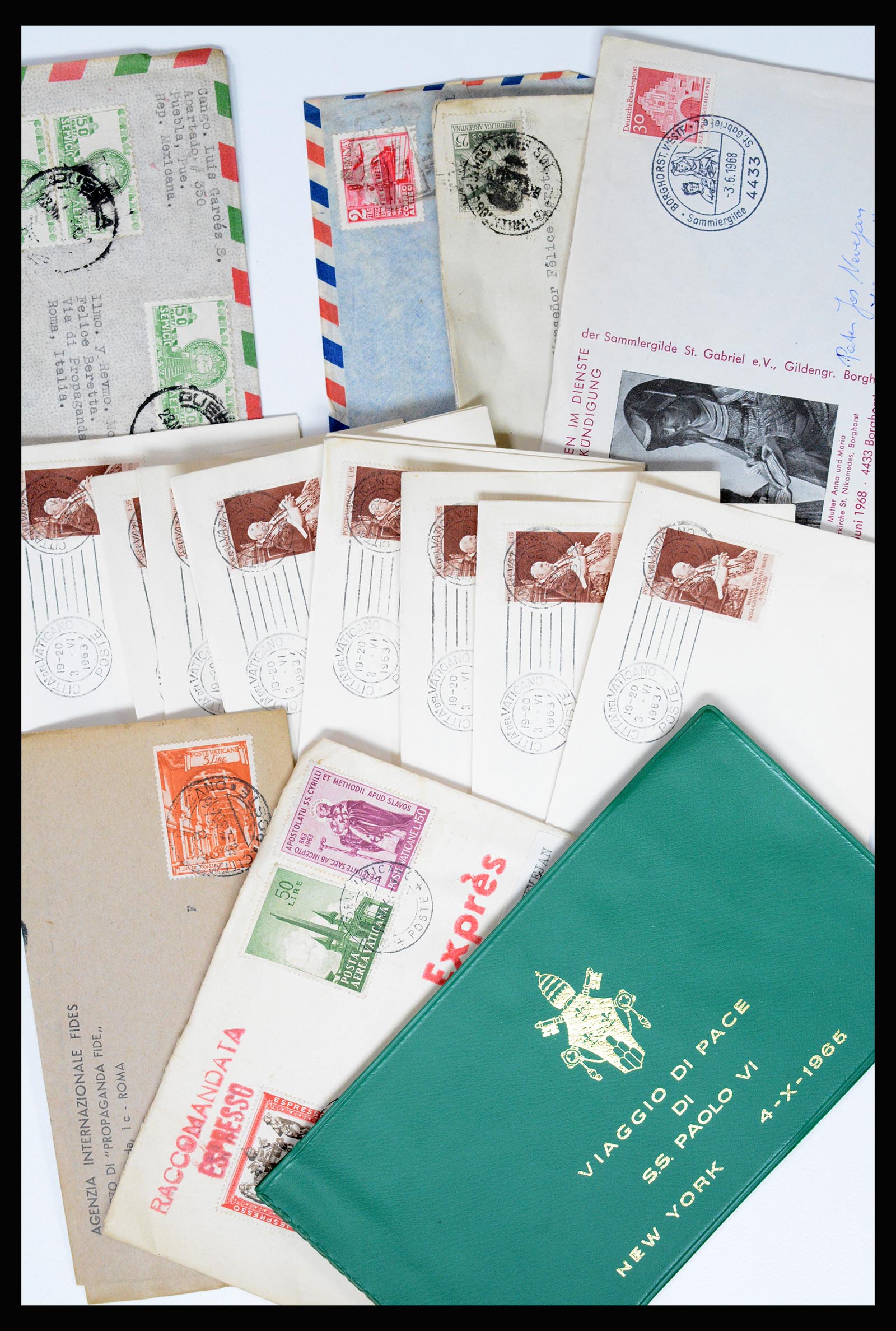 37002 032 - Postzegelverzameling 37002 Wereld brieven 1920-1960