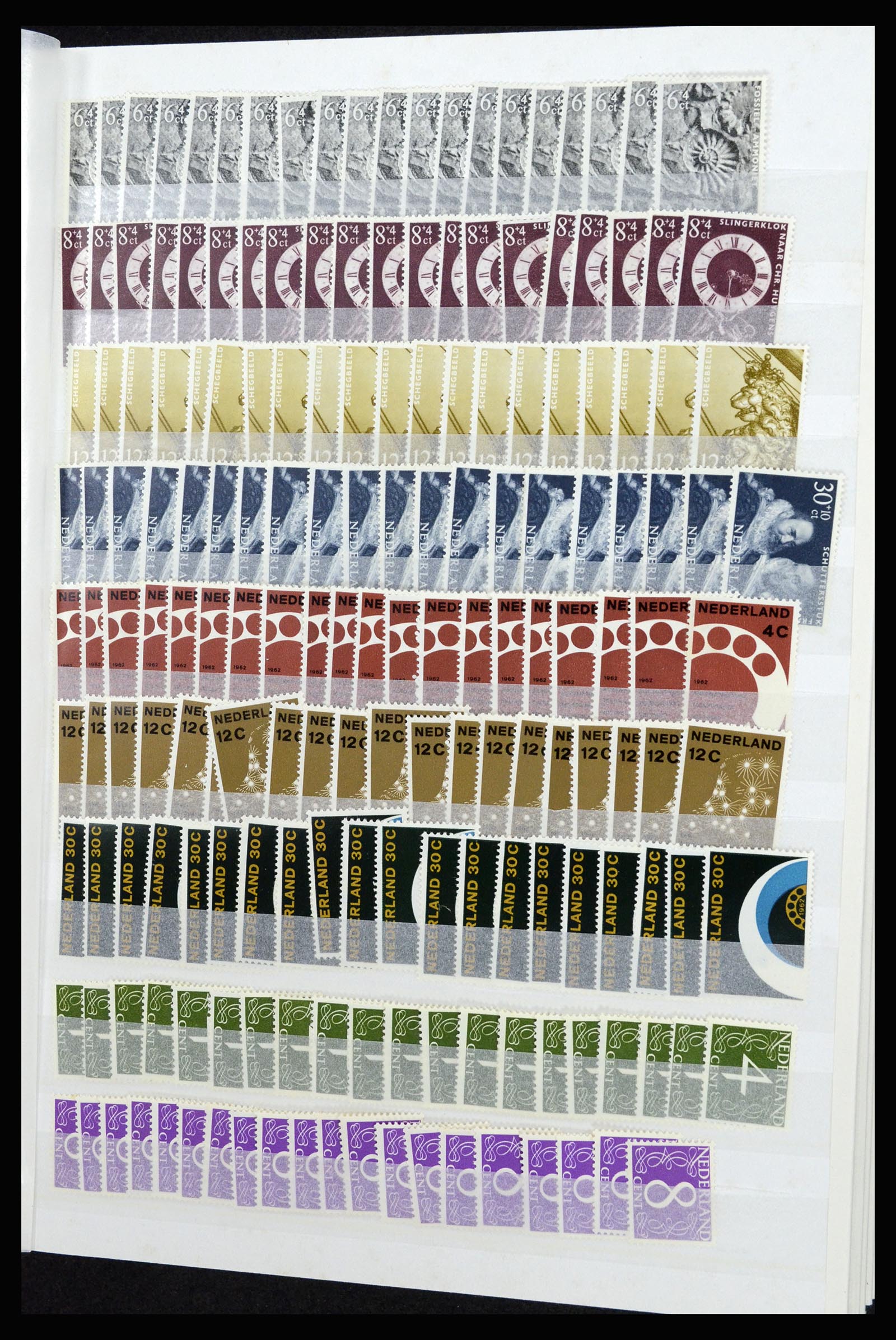 37043 007 - Postzegelverzameling 37043 Nederland 1958-1974.