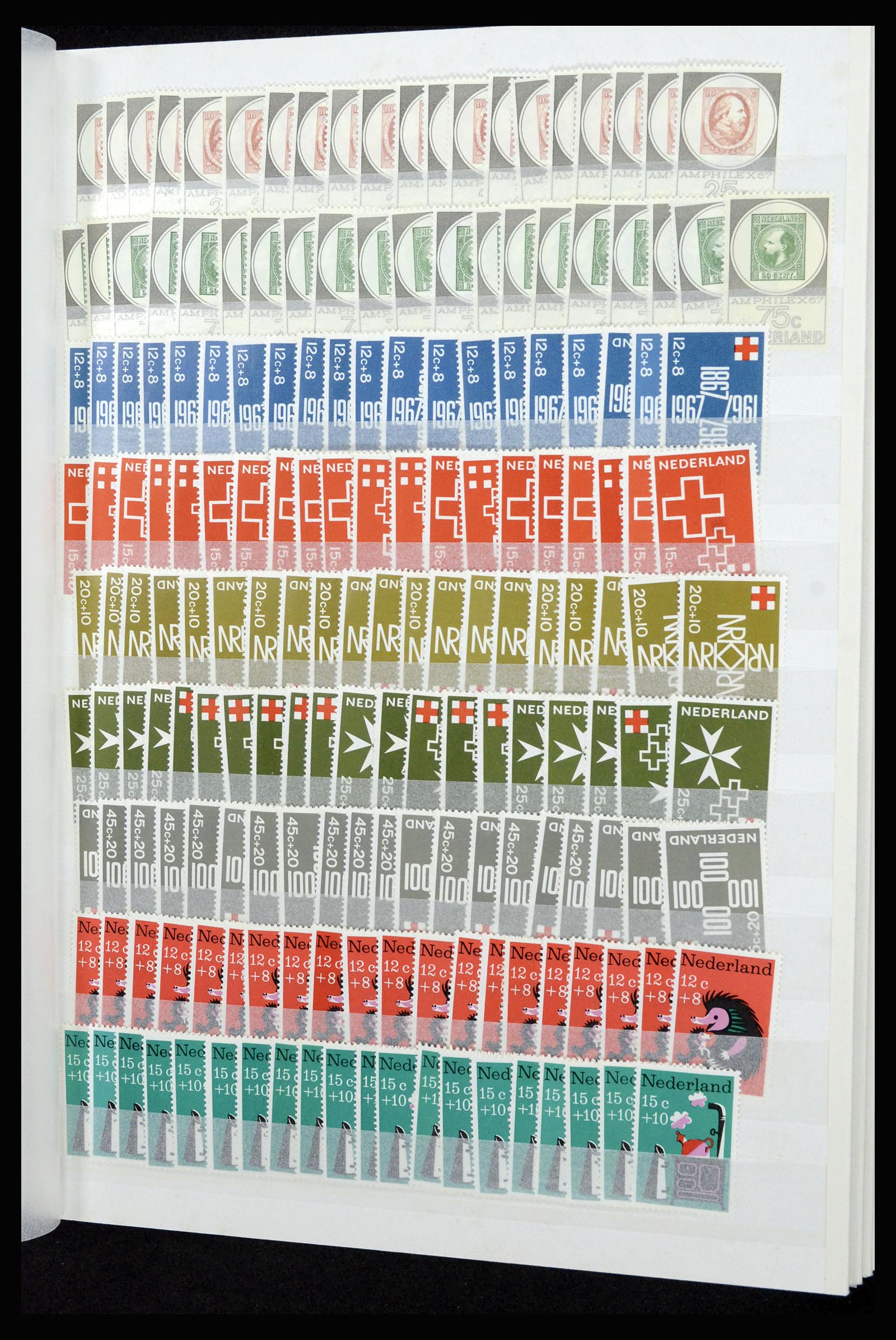 37043 019 - Postzegelverzameling 37043 Nederland 1958-1974.