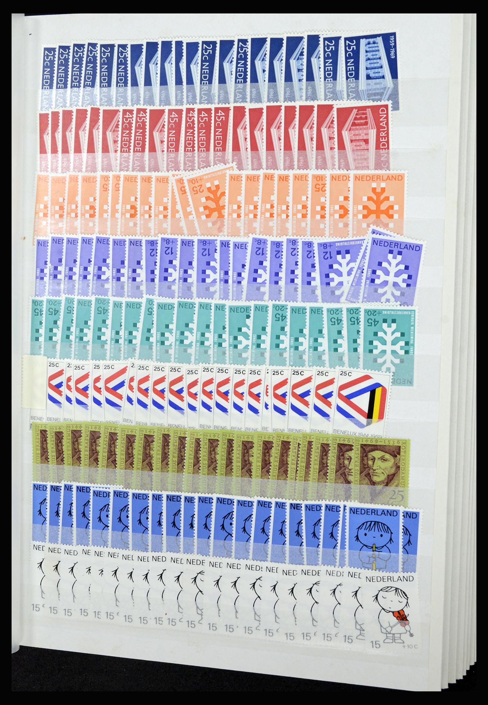 37043 023 - Postzegelverzameling 37043 Nederland 1958-1974.