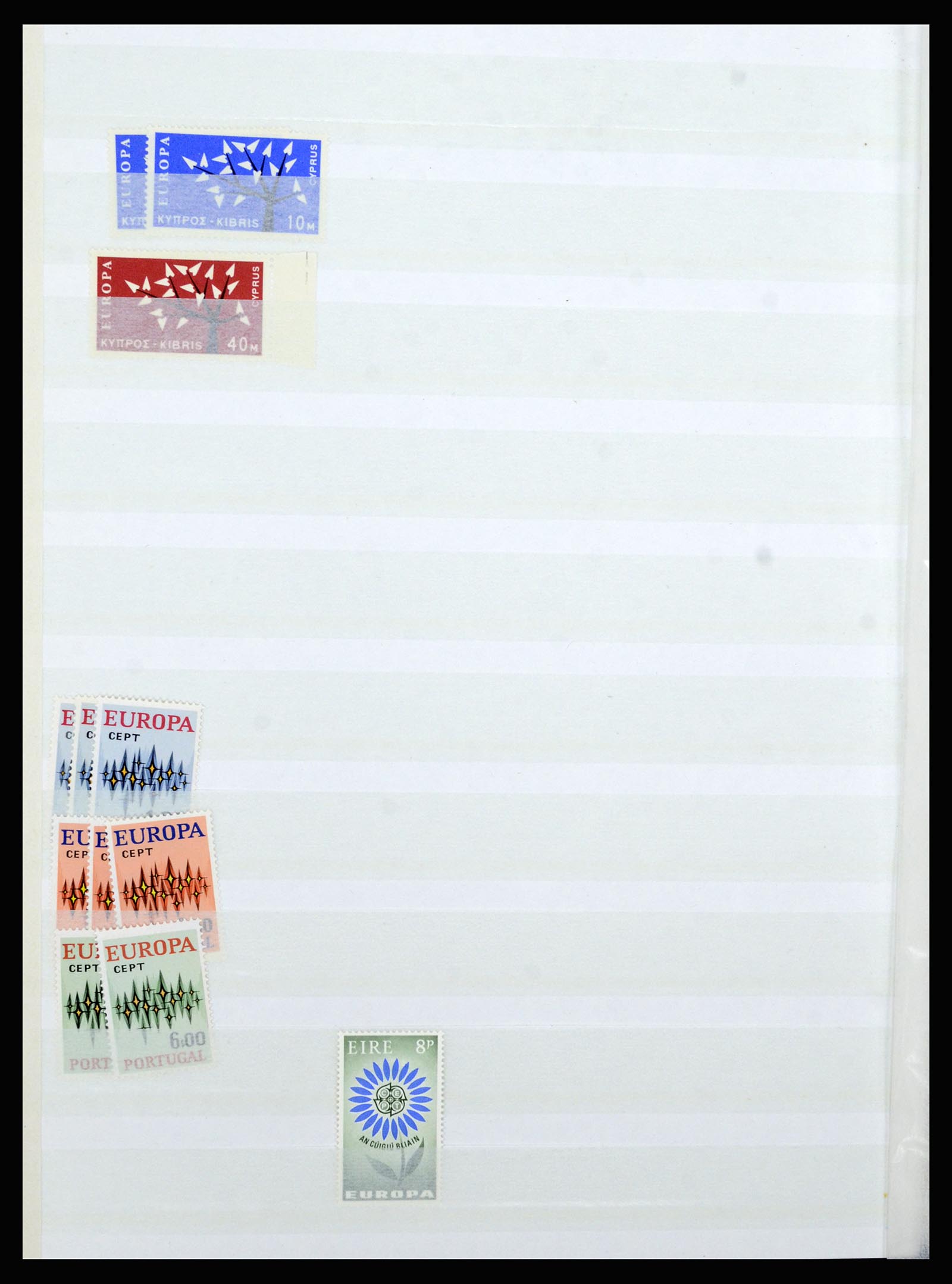 37050 013 - Postzegelverzameling 37050 Europa CEPT 1960-2001.
