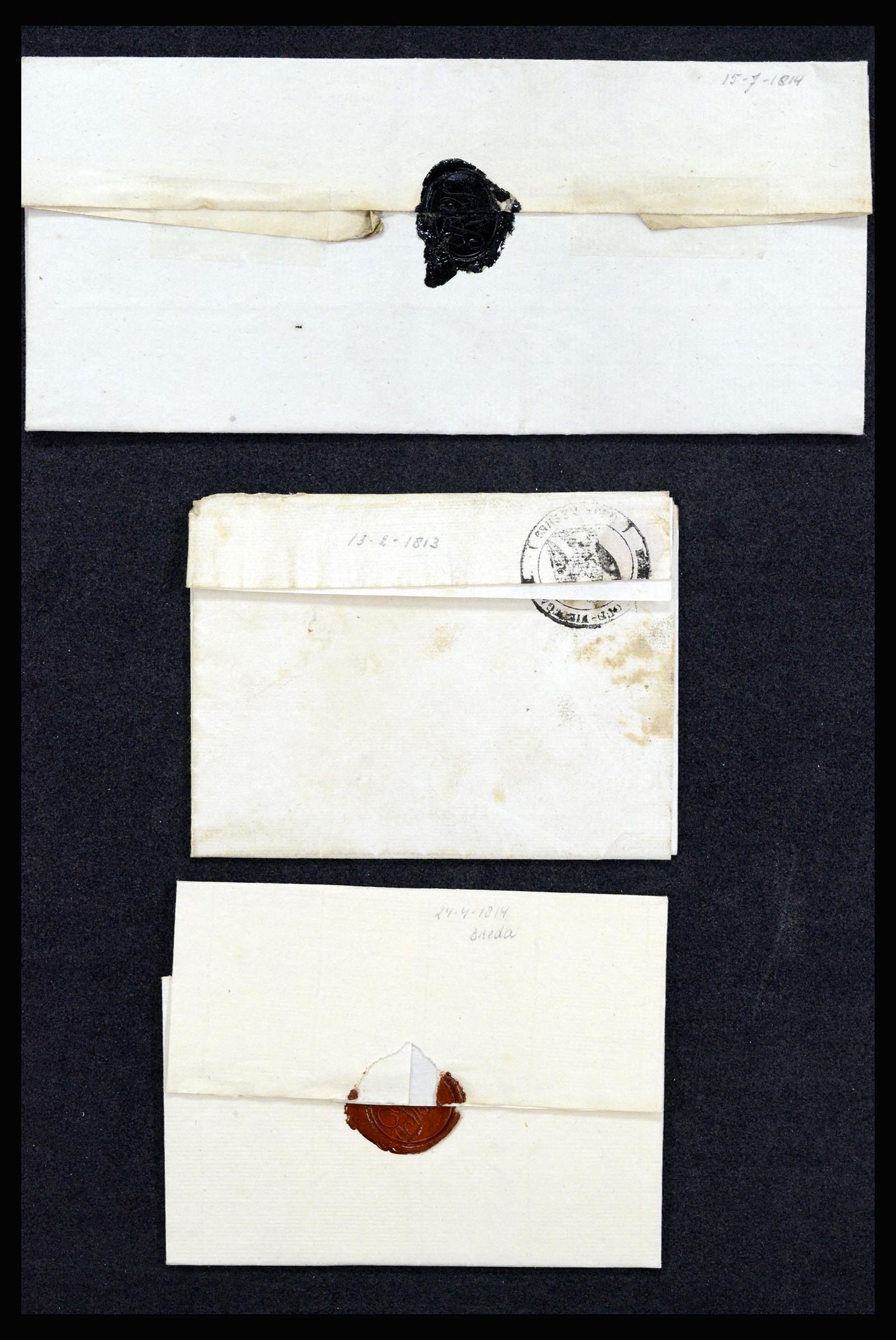 37051 010 - Postzegelverzameling 37051 Nederland brieven Roosendaal 1630(!)-1918.