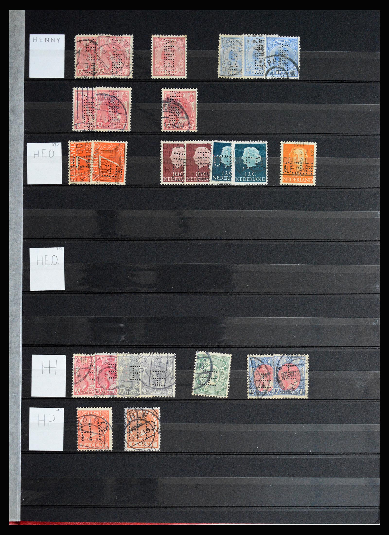 37054 015 - Postzegelverzameling 37054 Nederland perfins 1890-1960.