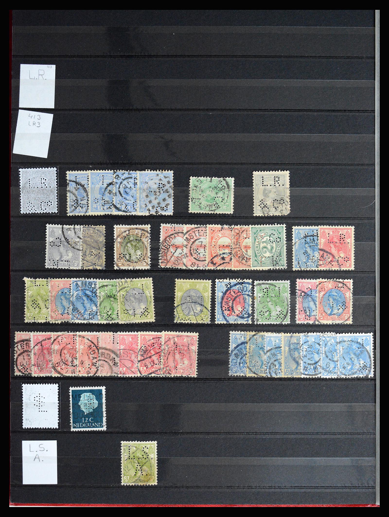 37054 024 - Postzegelverzameling 37054 Nederland perfins 1890-1960.