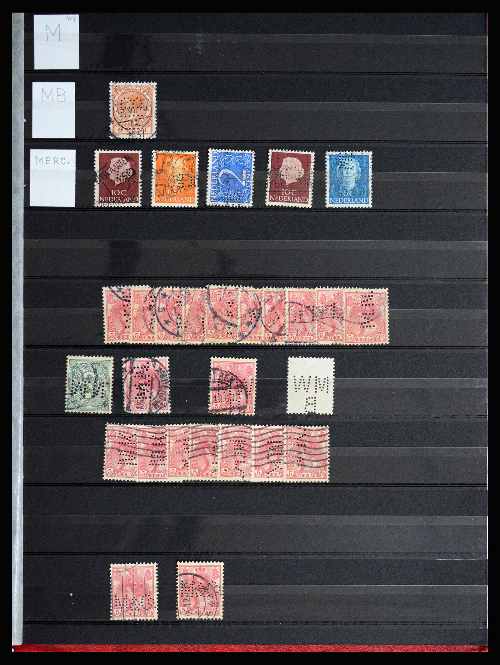 37054 025 - Postzegelverzameling 37054 Nederland perfins 1890-1960.