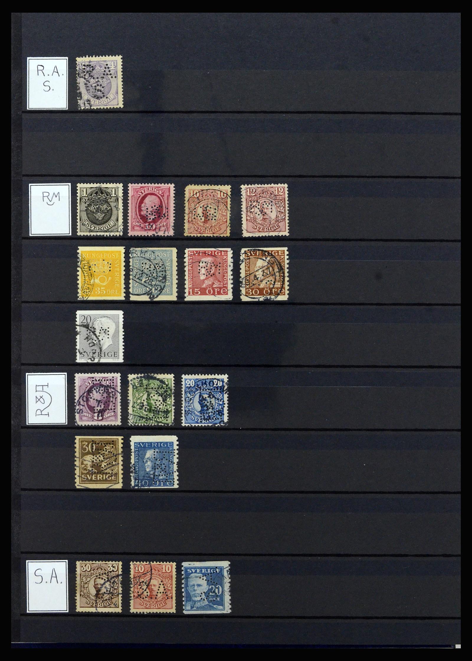 37057 069 - Stamp collection 37057 World perfins 1880-1950.