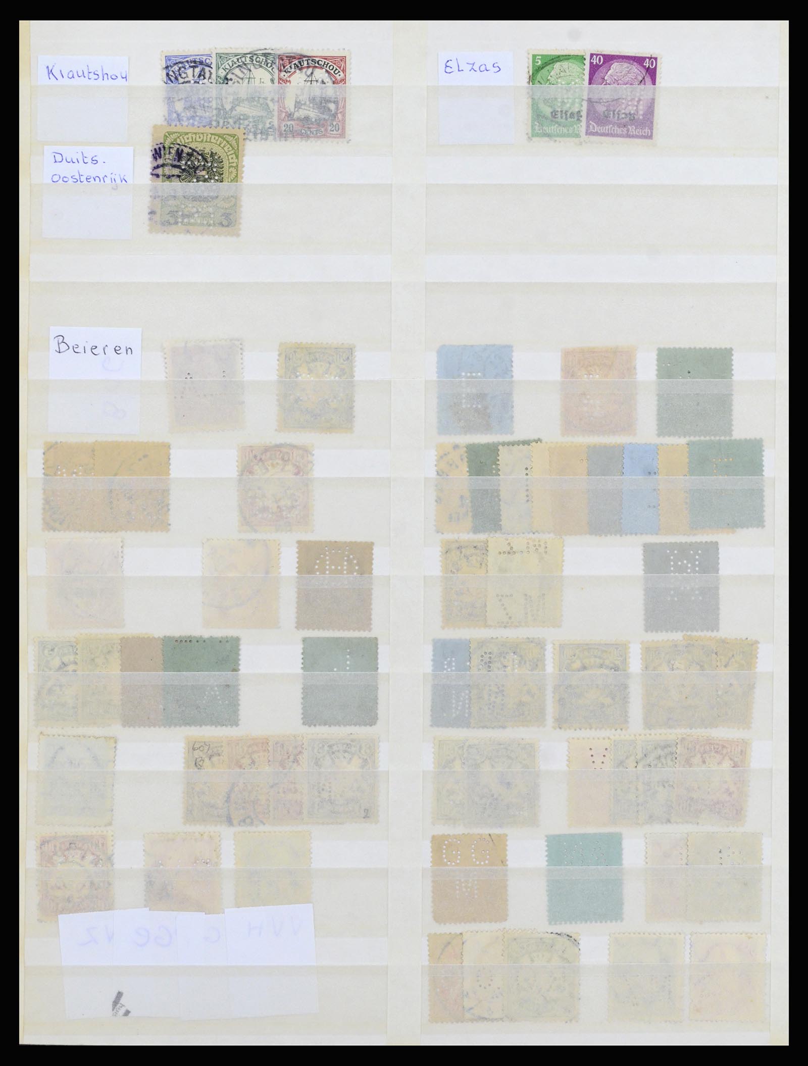 37057 107 - Postzegelverzameling 37057 Wereld perfins 1880-1950.