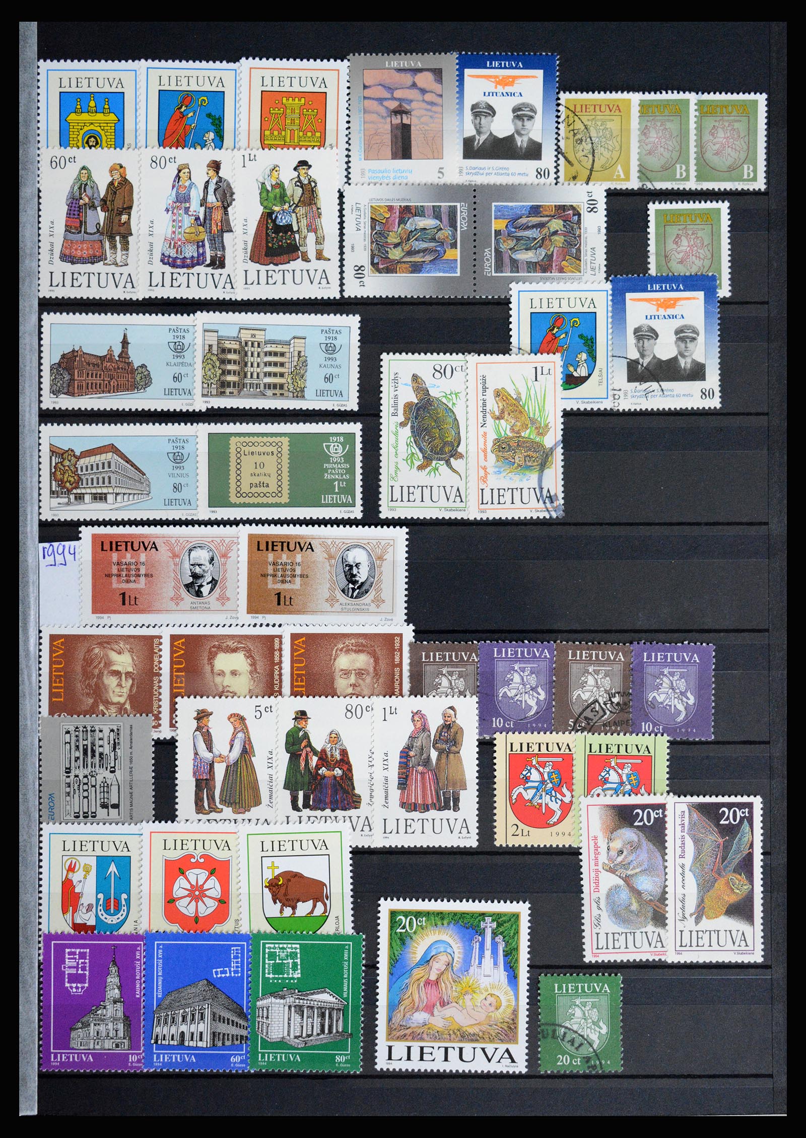 37058 046 - Postzegelverzameling 37058 Baltische Staten 1918-2020.