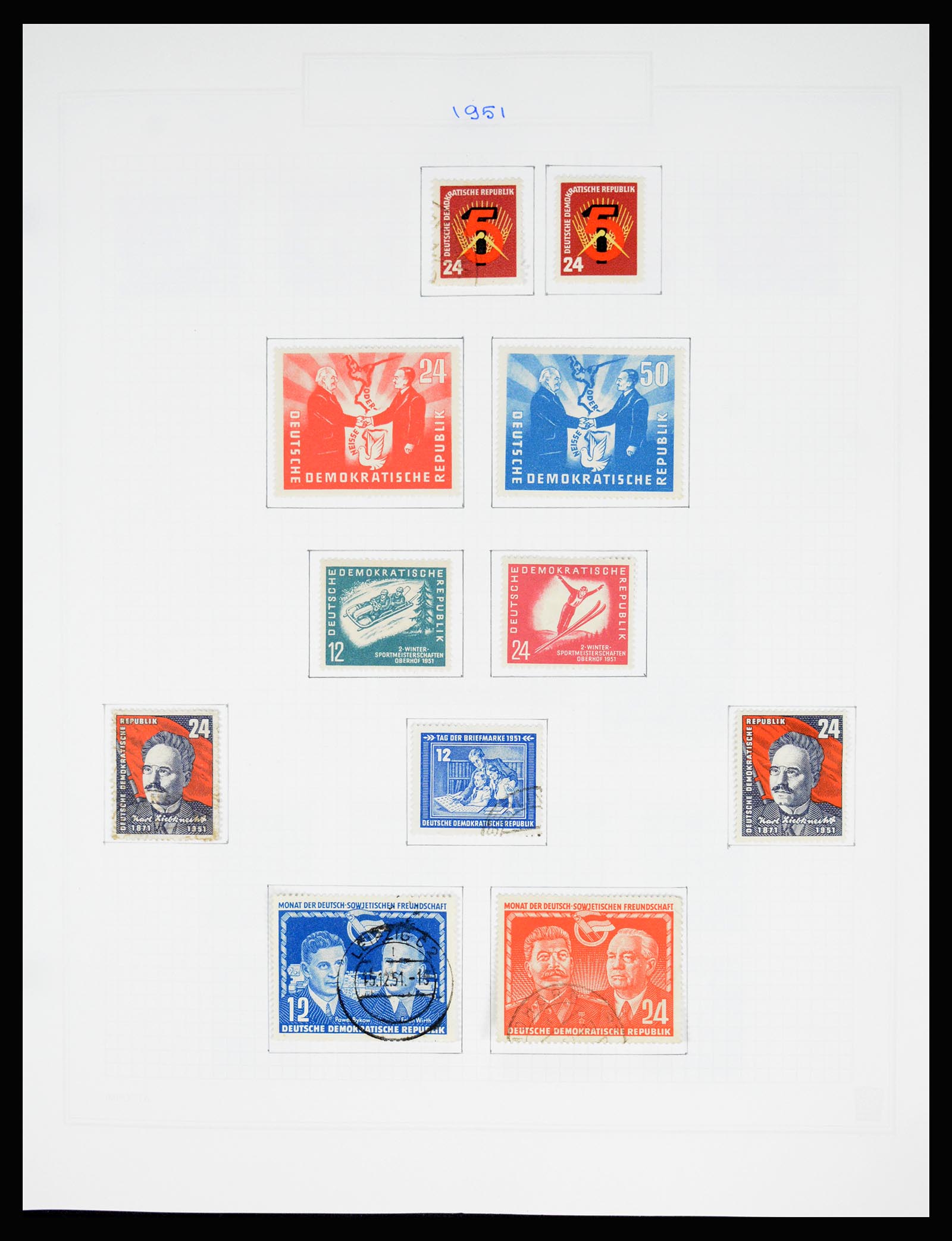 37062 019 - Stamp collection 37062 GDR 1949-1990.