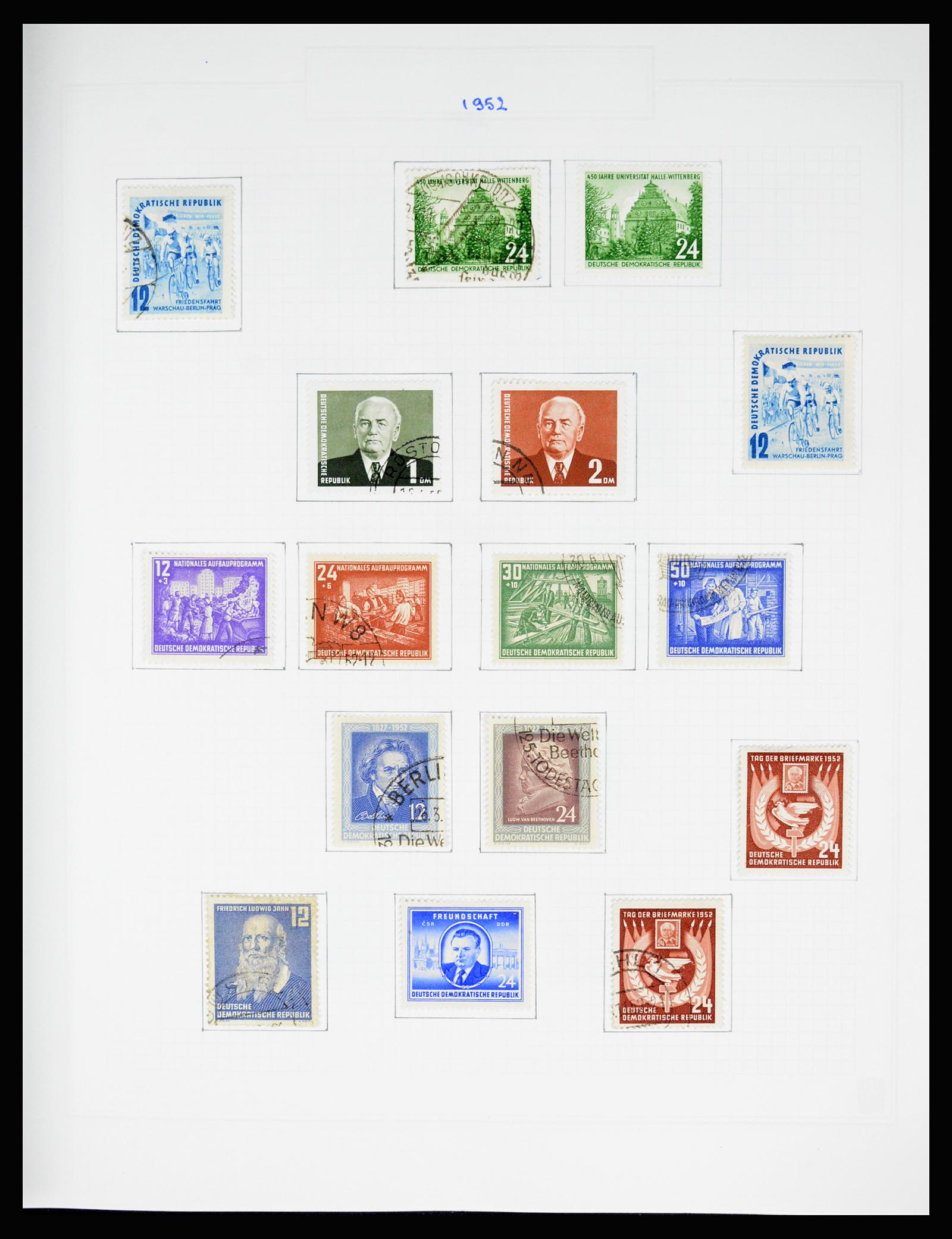 37062 022 - Stamp collection 37062 GDR 1949-1990.
