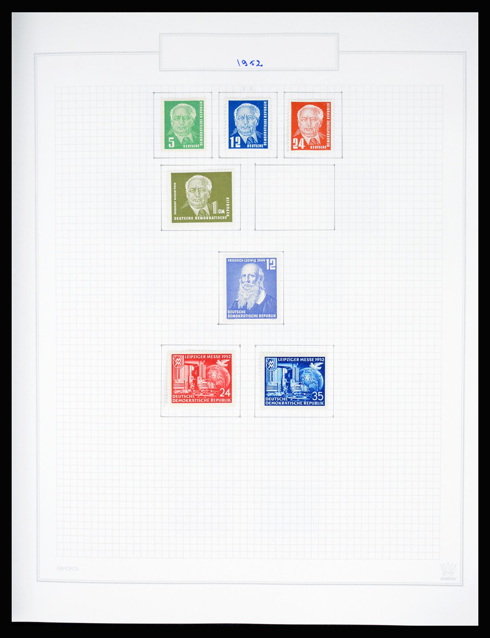 37062 025 - Stamp collection 37062 GDR 1949-1990.