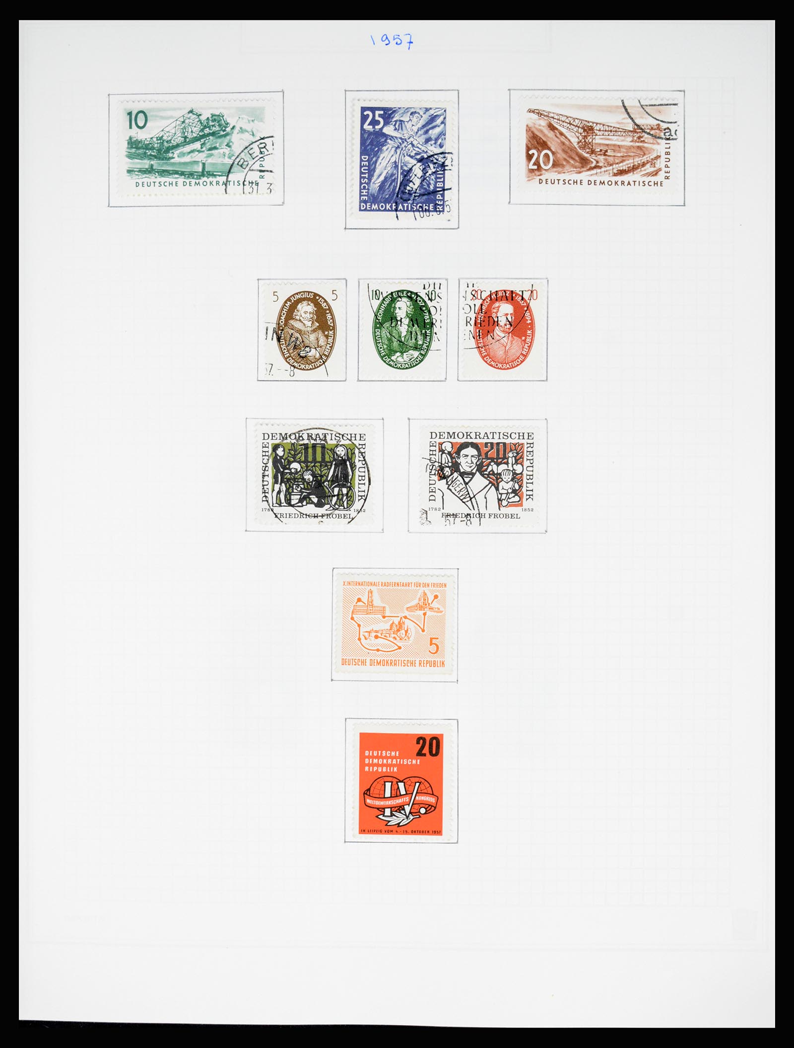 37062 061 - Stamp collection 37062 GDR 1949-1990.