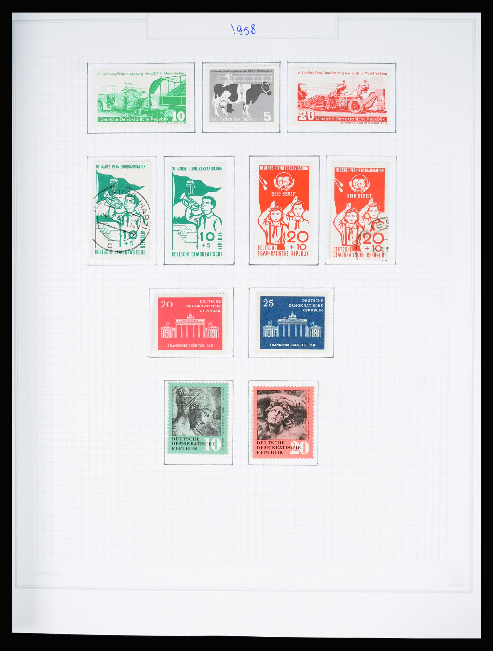 37062 072 - Stamp collection 37062 GDR 1949-1990.