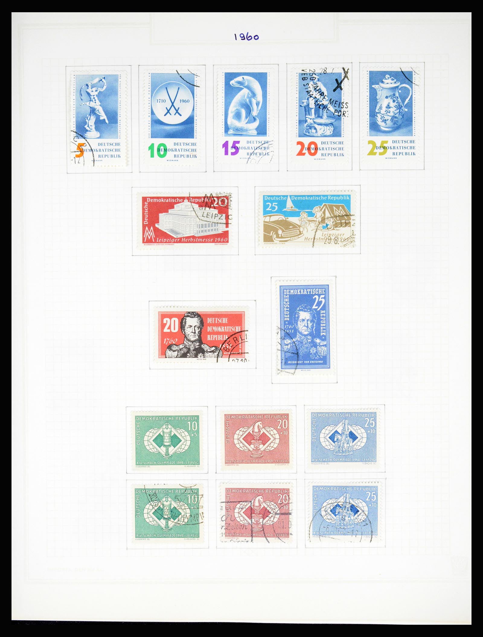 37062 090 - Stamp collection 37062 GDR 1949-1990.