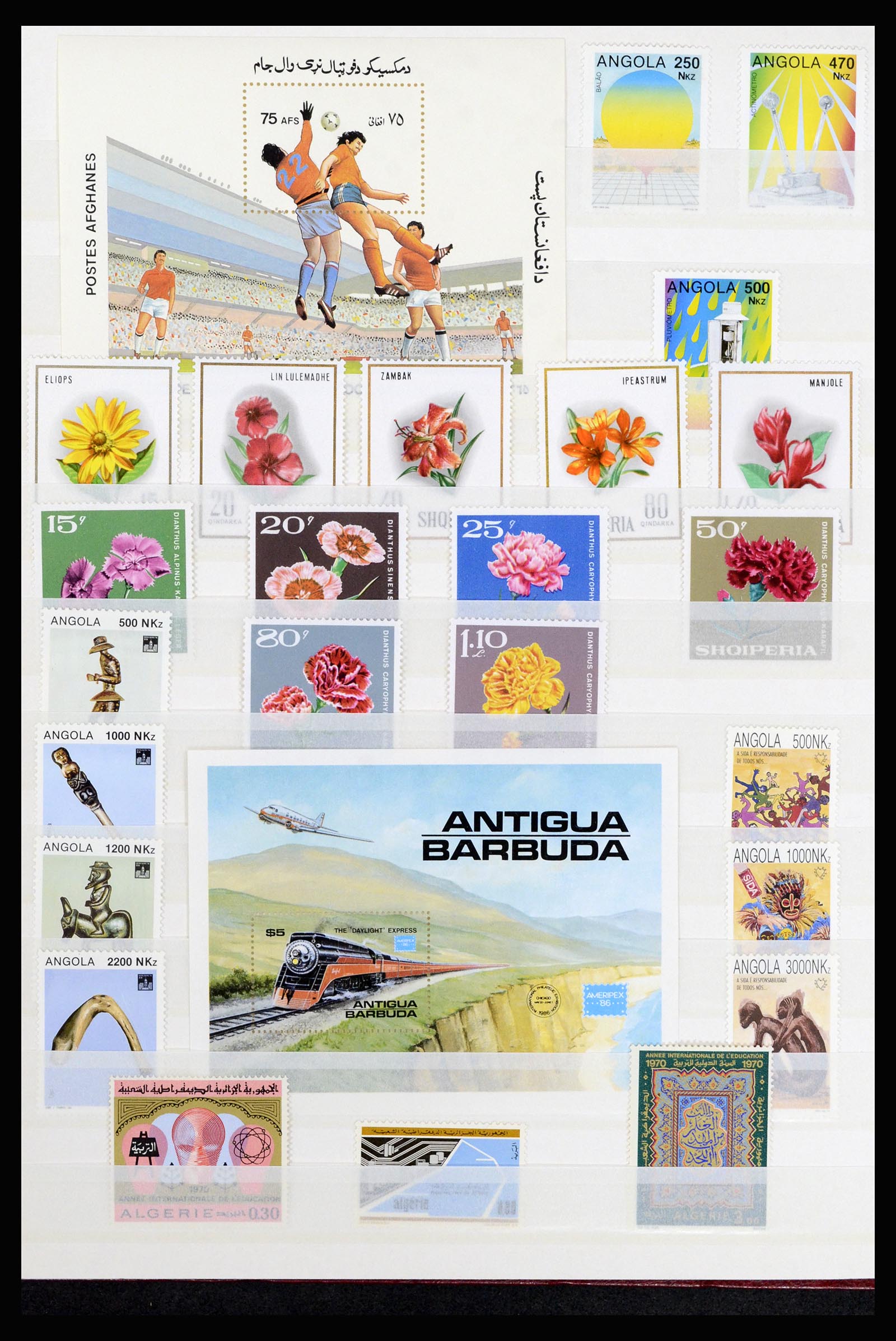 37064 002 - Postzegelverzameling 37064 Wereld motief 1960-2007.